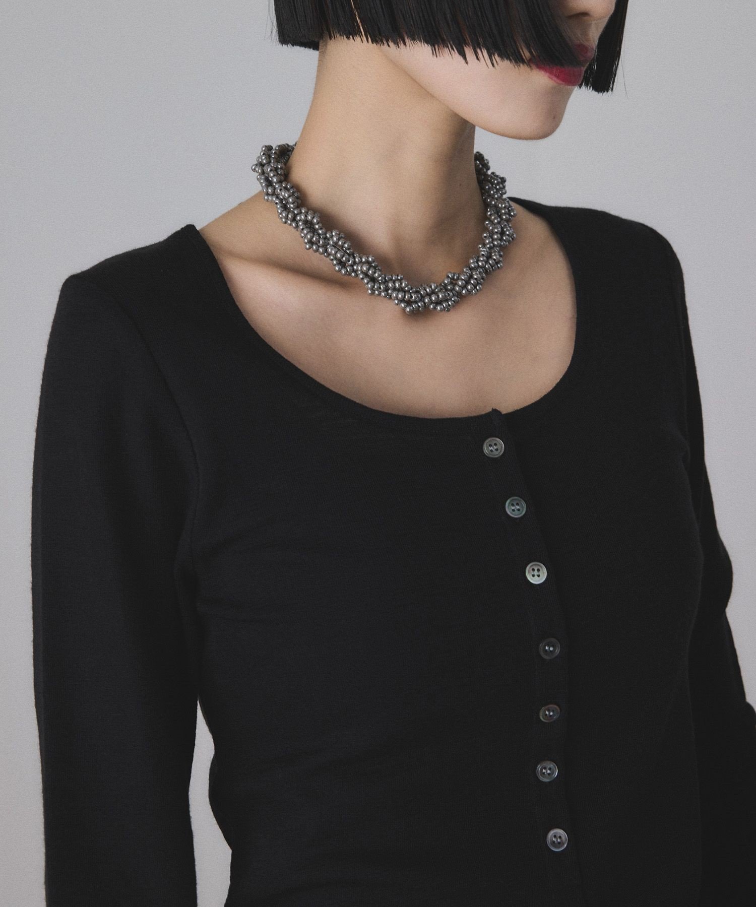 ADAM ET ROPE'｜ヘンリーネックカットオフウールプルオーバー