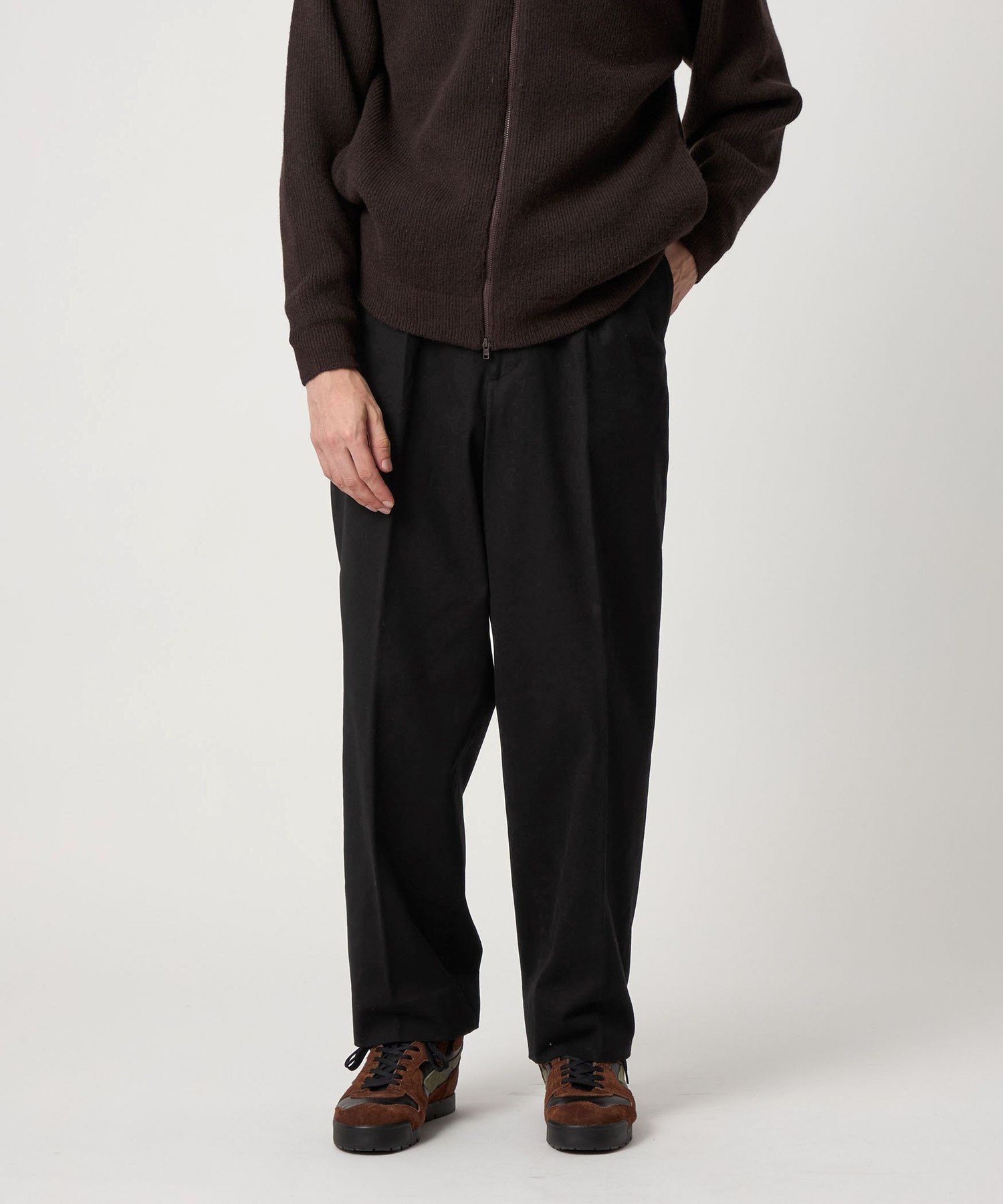 スティーブンアラン　ブラッシュド コットン アウト ワンプリーツ スラックス BEAUTY&YOUTH UNITED ARROWS｜<Steven Alan> ブラッシュド コットン