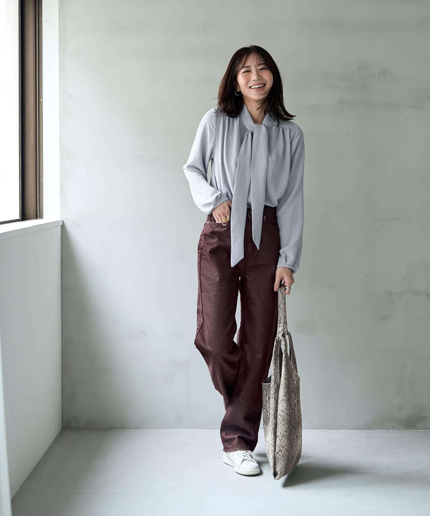STYLE DELI｜シボ入りガーゼ調ボウタイブラウス | Rakuten Fashion