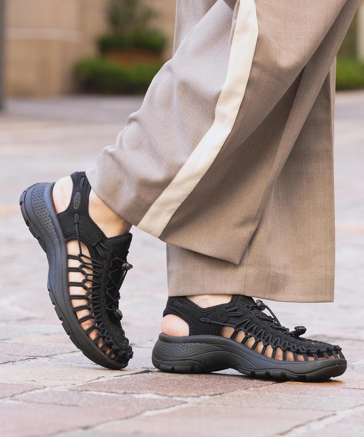 KEEN WOMEN UNEEK ASTORIA レディース ユニーク アストリア キーン