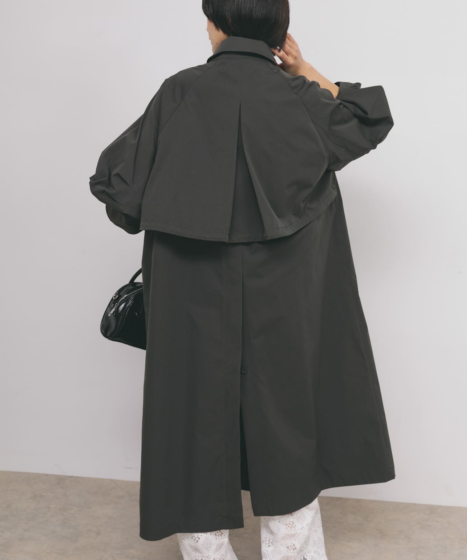 KBF｜BACKスリットステンカラーコート | Rakuten Fashion(楽天