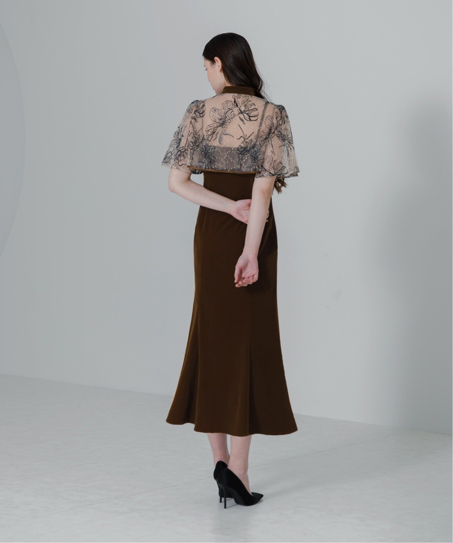 Leja｜LEJA/配色パイピング花柄ボレロ付きベロアマーメイドキャミ