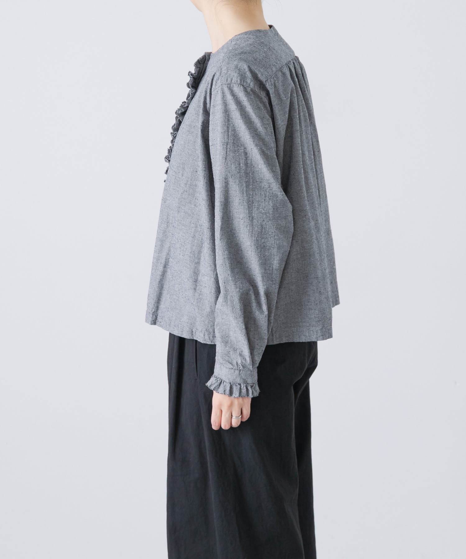 かぐれ｜コットンシルクフリルブラウス | Rakuten Fashion(楽天