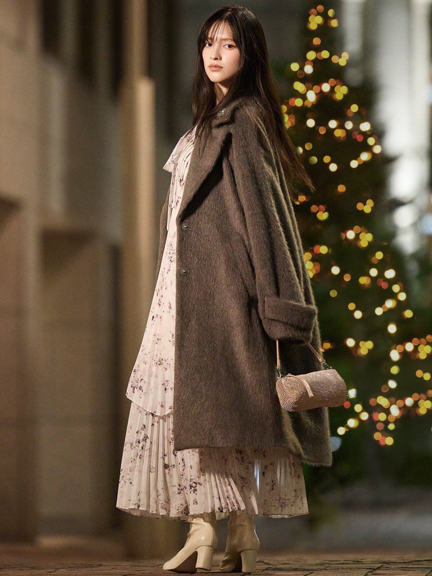 SNIDEL｜ブローチ付きシャギーロングコート | Rakuten Fashion(楽天