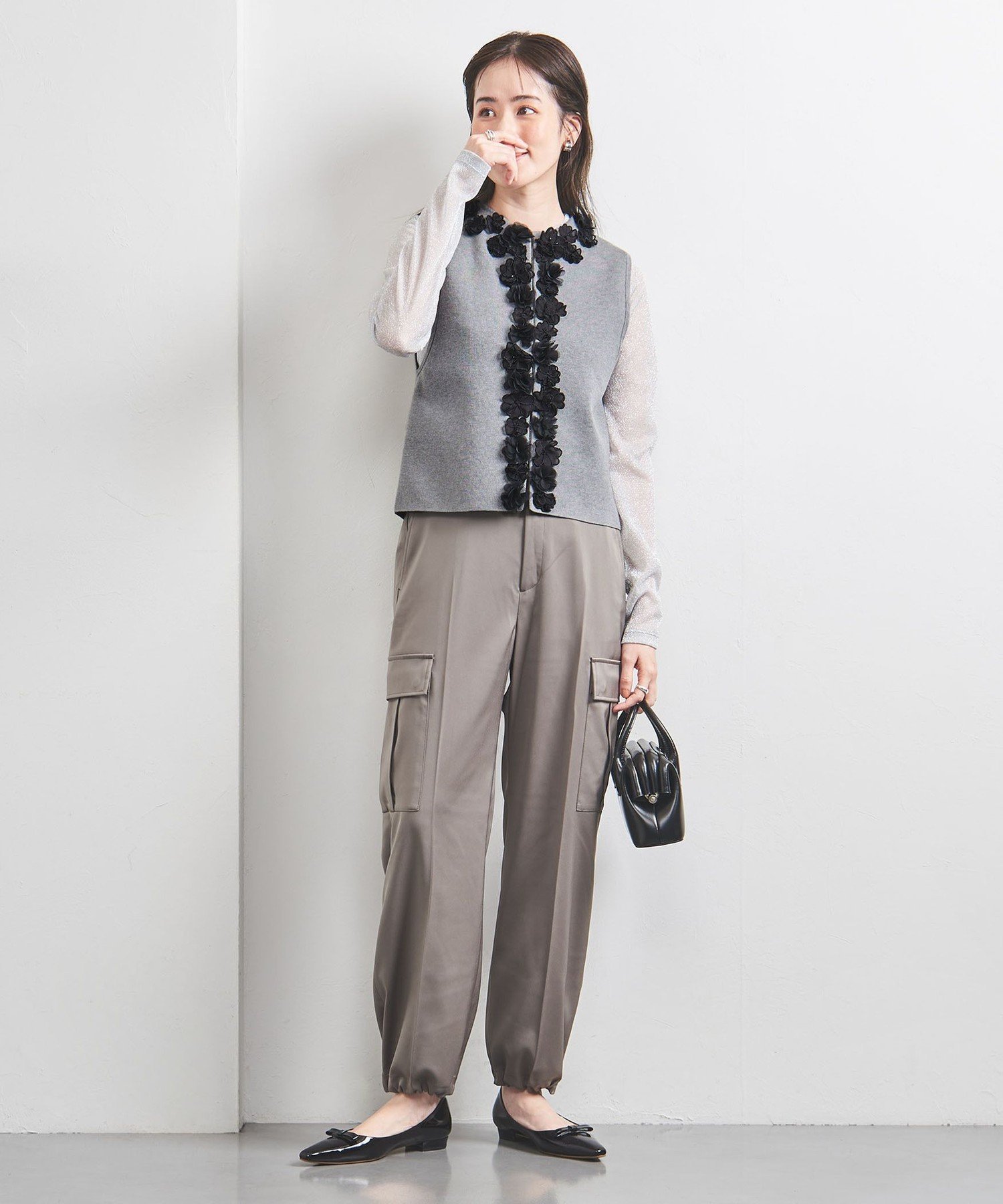 UNITED ARROWS LTD. OUTLET｜3D フラワーモチーフ ニットベスト