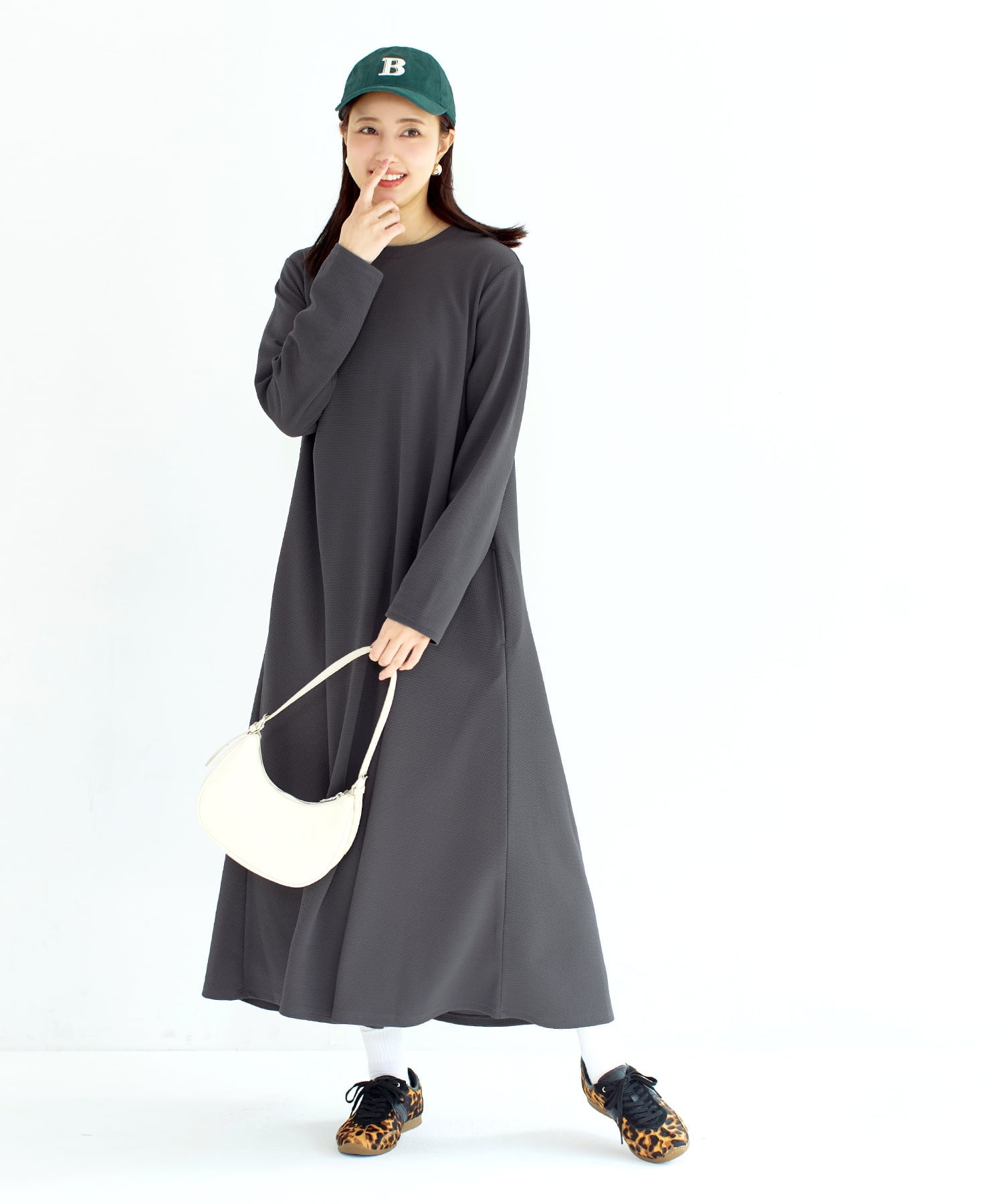 coca｜エンボス加工Aラインフレアワンピース | Rakuten Fashion(楽天