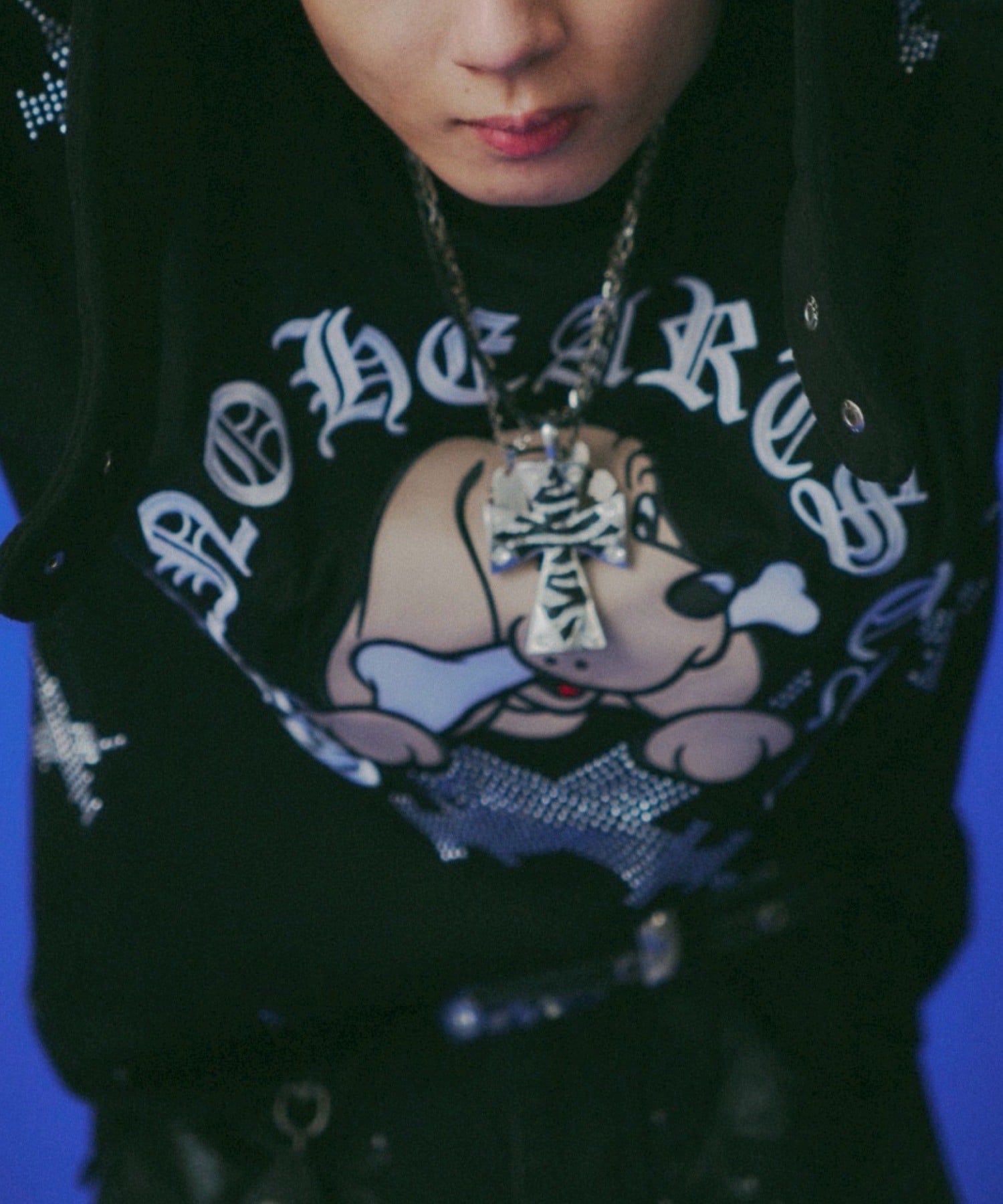 Never mind the XU / Chikashitsu+｜【GALFY】ピカピカ注射器ロンT