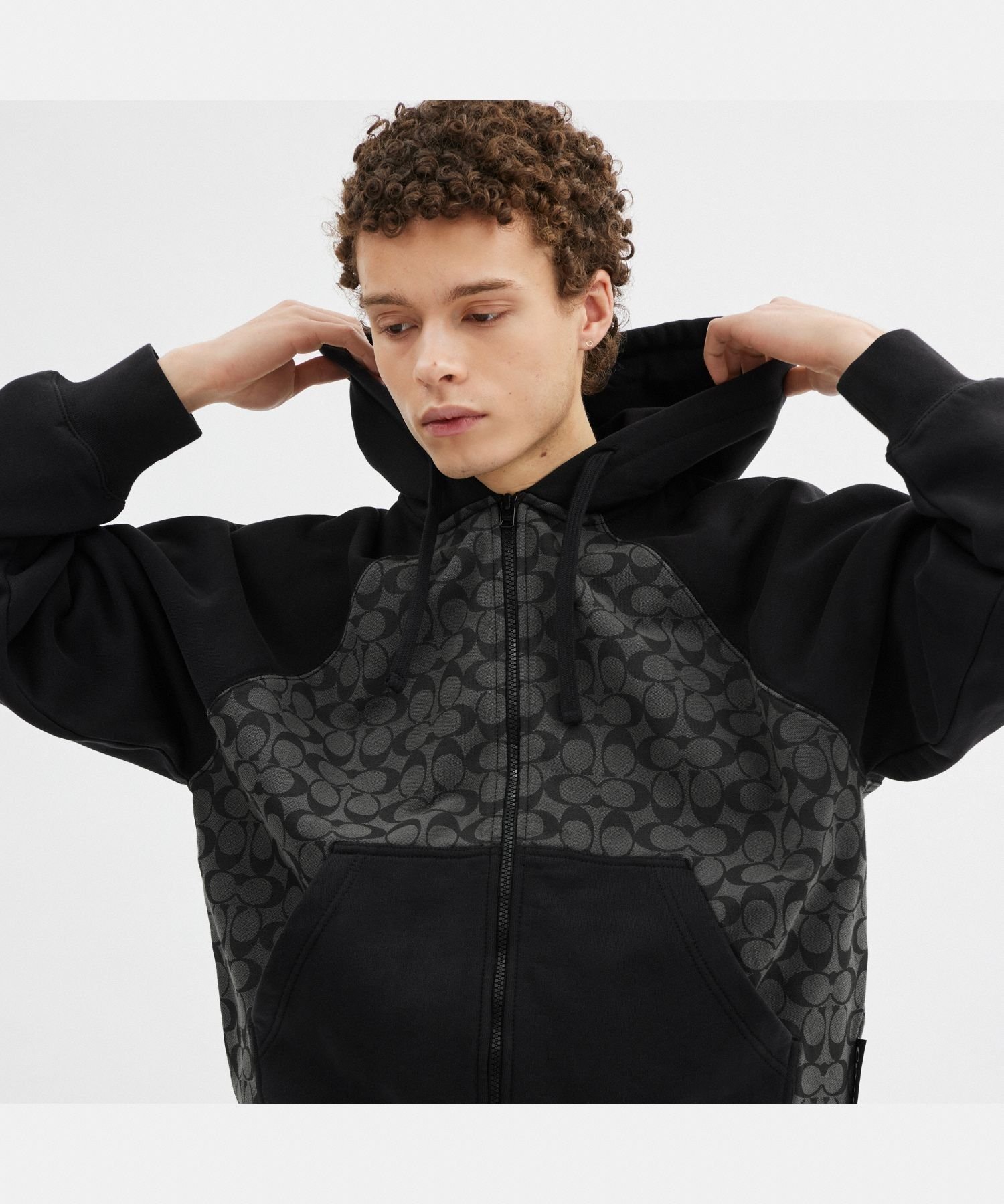 COACH OUTLET｜【公式】シグネチャー ジップ フーディー | Rakuten