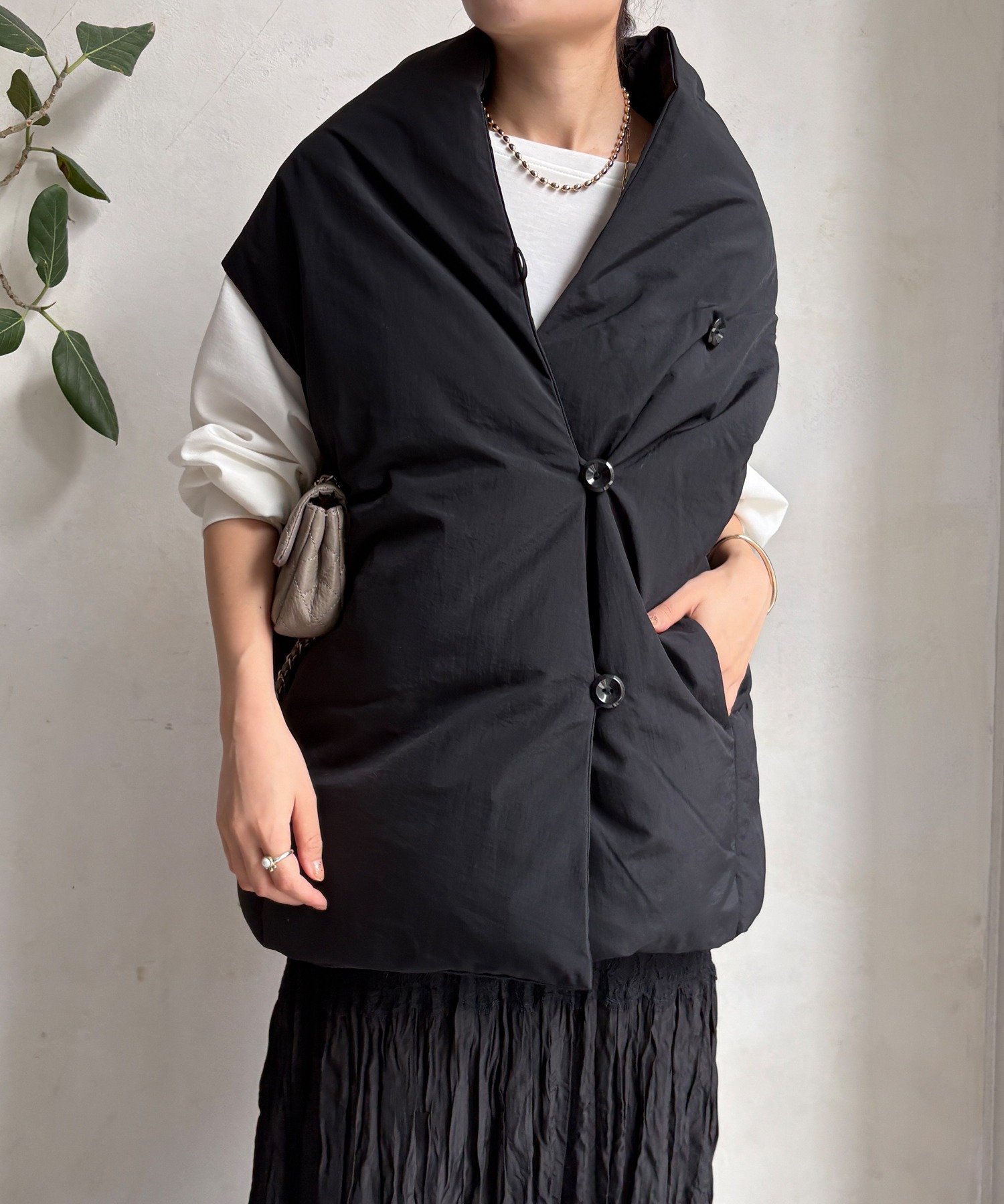 DOUDOU｜【WEB限定】ストールライクファーバーダウンベスト | Rakuten