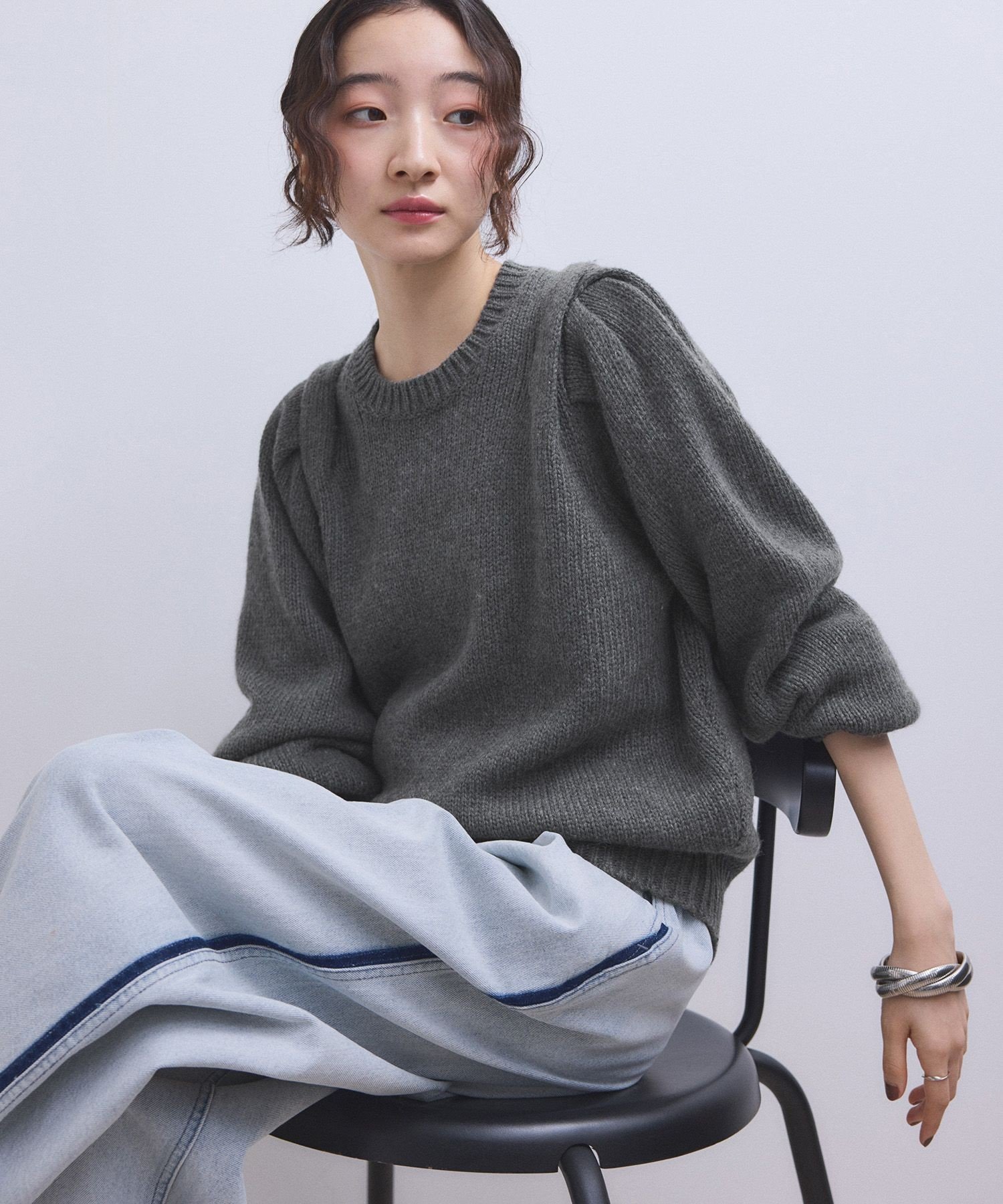 ADAM ET ROPE'｜【WEB限定】ショルダータックニットプルオーバー