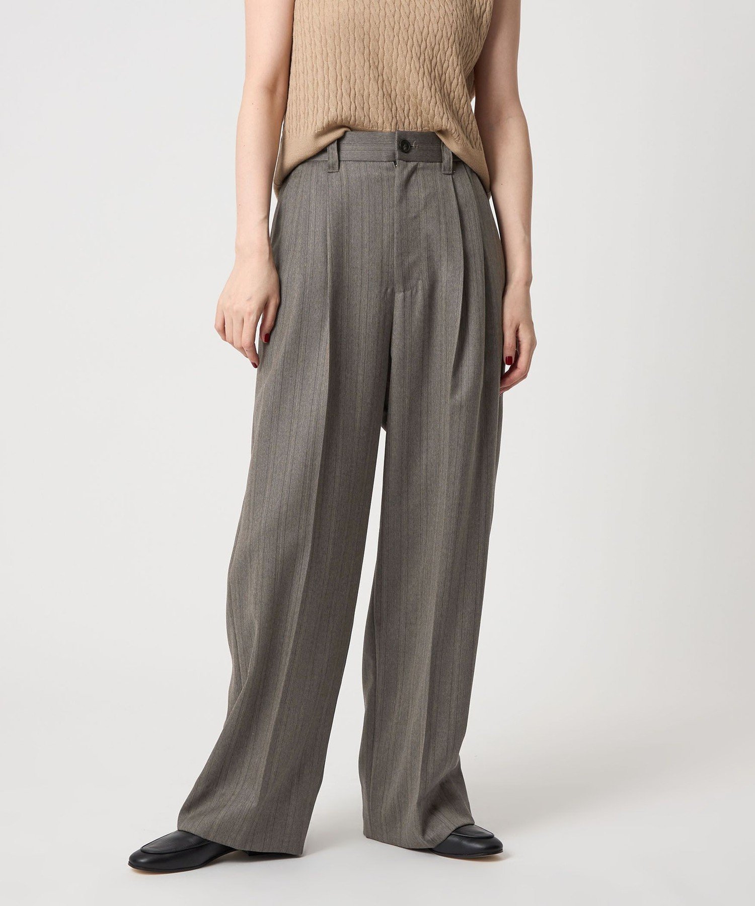 conte＞ストライプ ヘリンボーン ハーフパンツ conte＞ストライプ ヘリンボーン ハーフパンツ