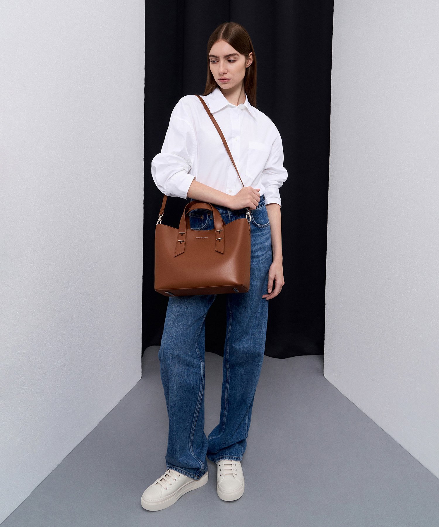 CHARLES & KEITH｜Shania シャナイア ダブルハンドルスラウチーバッグ