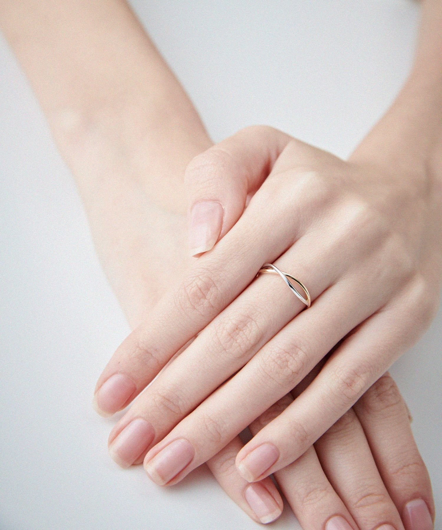 ete｜[レイヤード] K10YG クロス バイカラー リング | Rakuten Fashion