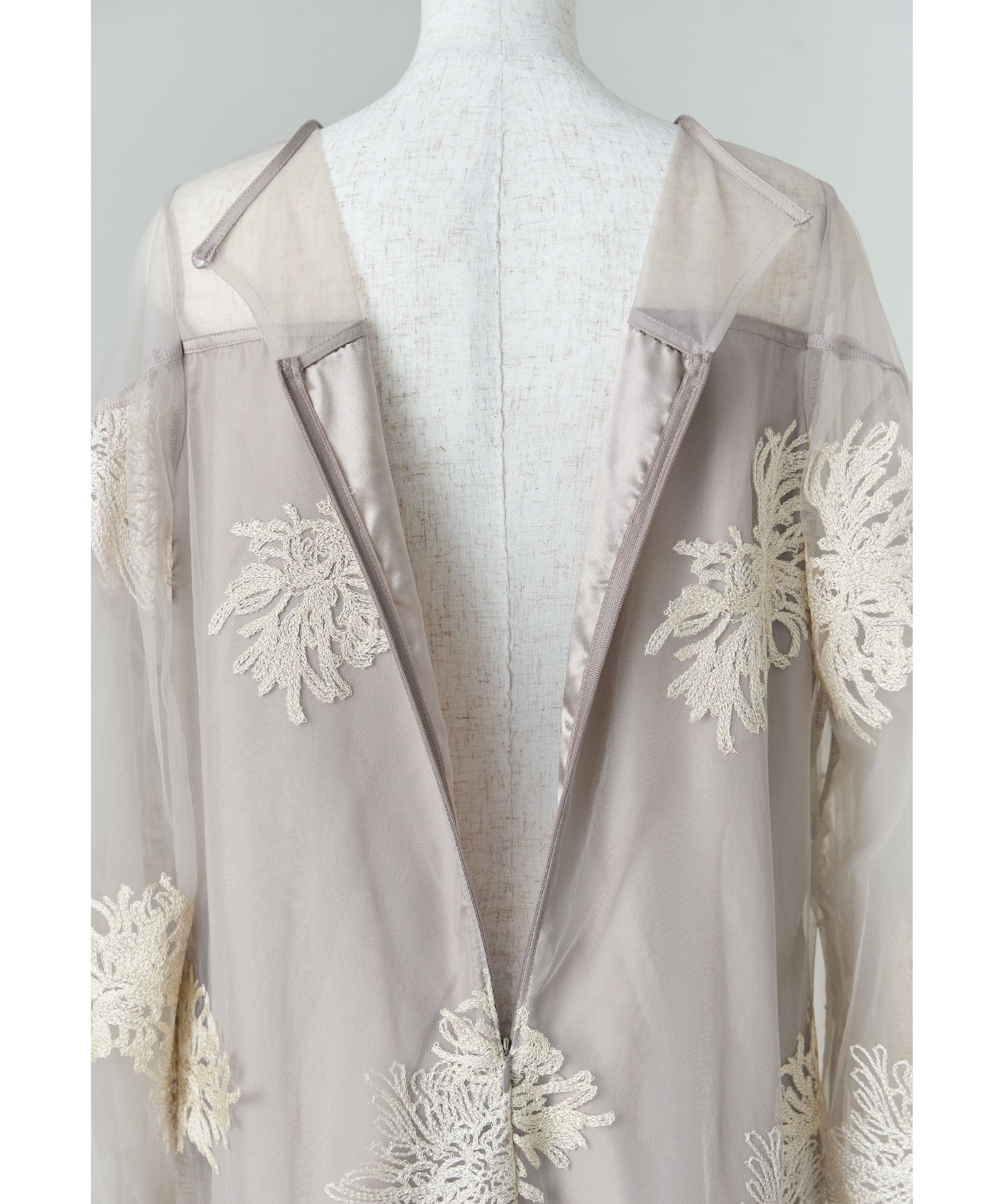 bflat｜フラワー刺繍ティアードフリルドレス Aライン マタニティ 妊婦