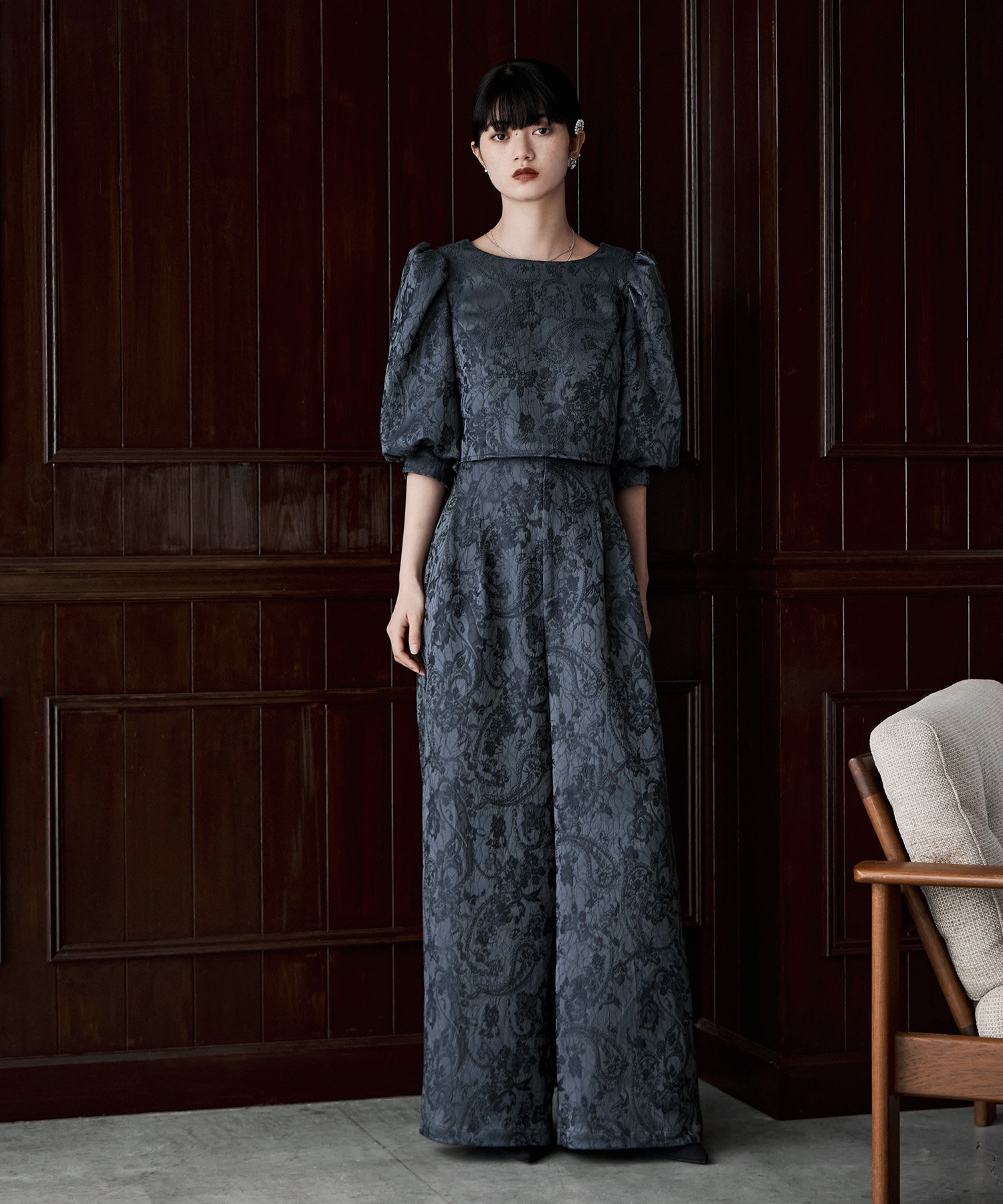 bflat｜ジャガードクロップブラウス&タックワイドパンツセットアップ