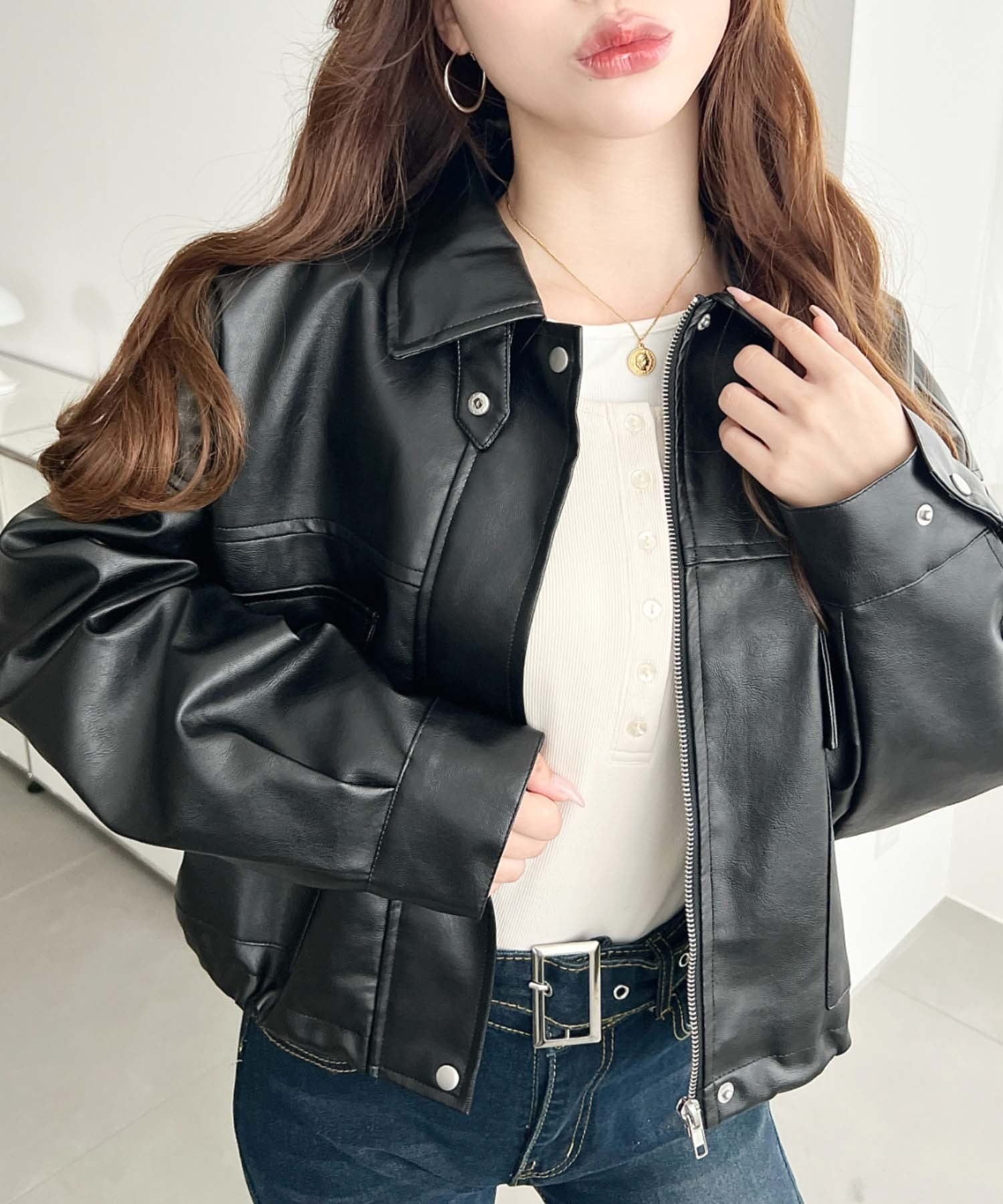 moment+｜2WAYカラーショート丈フェイクレザーブルゾン | Rakuten