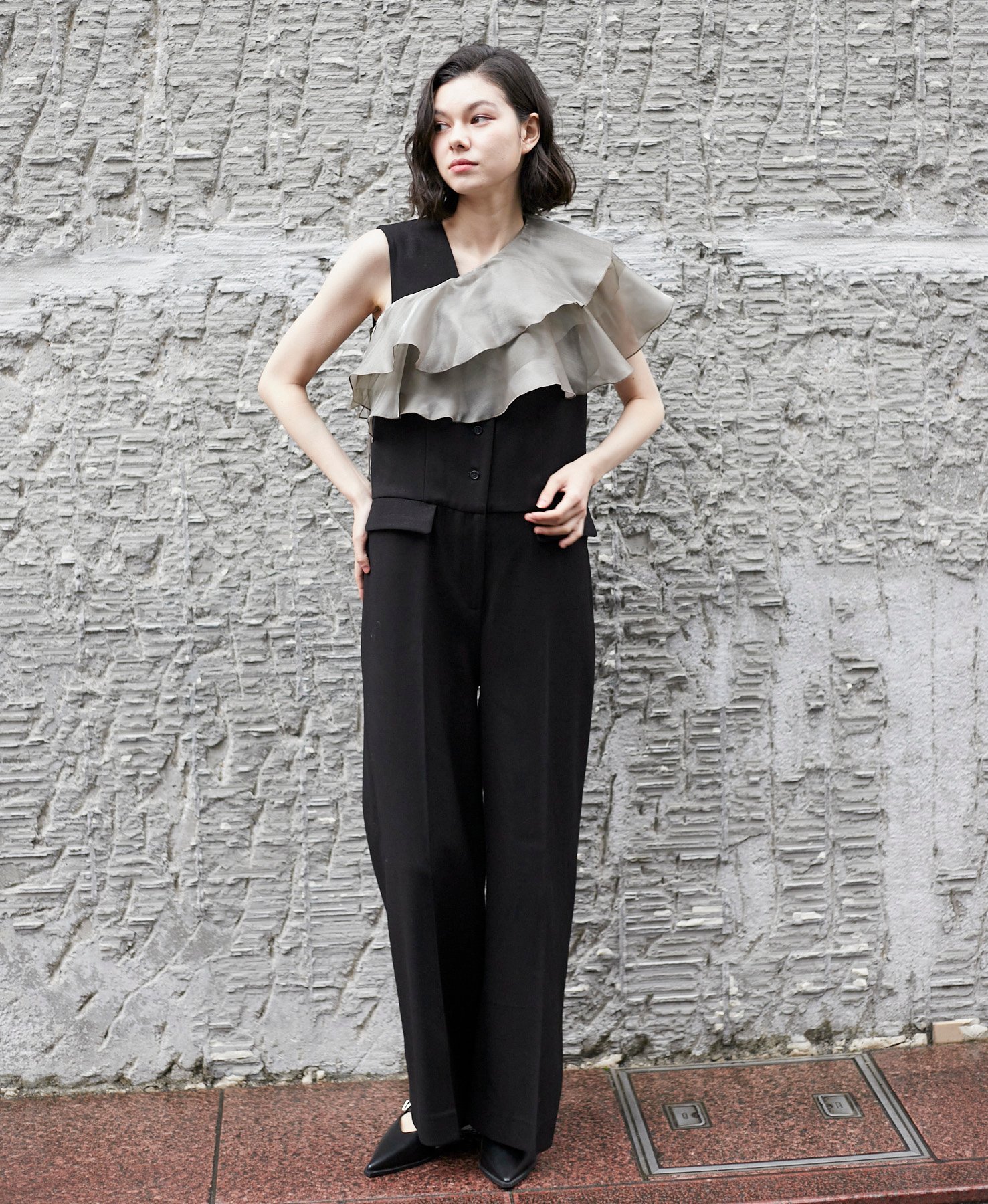 SMILE ORCHID｜ノースリーブVネックオールインワンパンツつなぎ