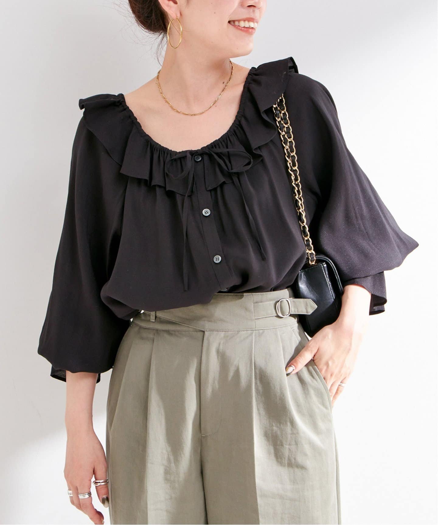 B.C STOCK｜手洗い可 / フリルカラーブラウス | Rakuten Fashion(楽天