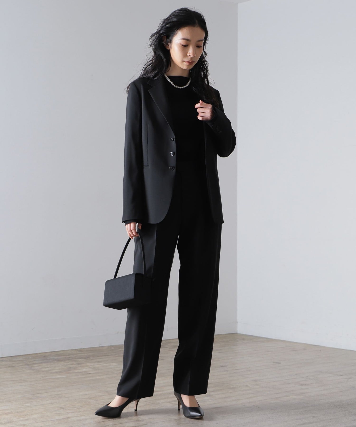 Demi-Luxe BEAMS｜＜セットアップ対応＞AK+1 / スーパーブラック