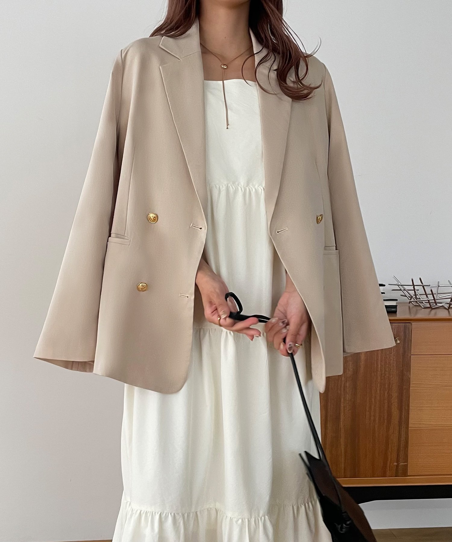 JUNOAH｜袖スリット金ボタンテーラードジャケット | Rakuten Fashion