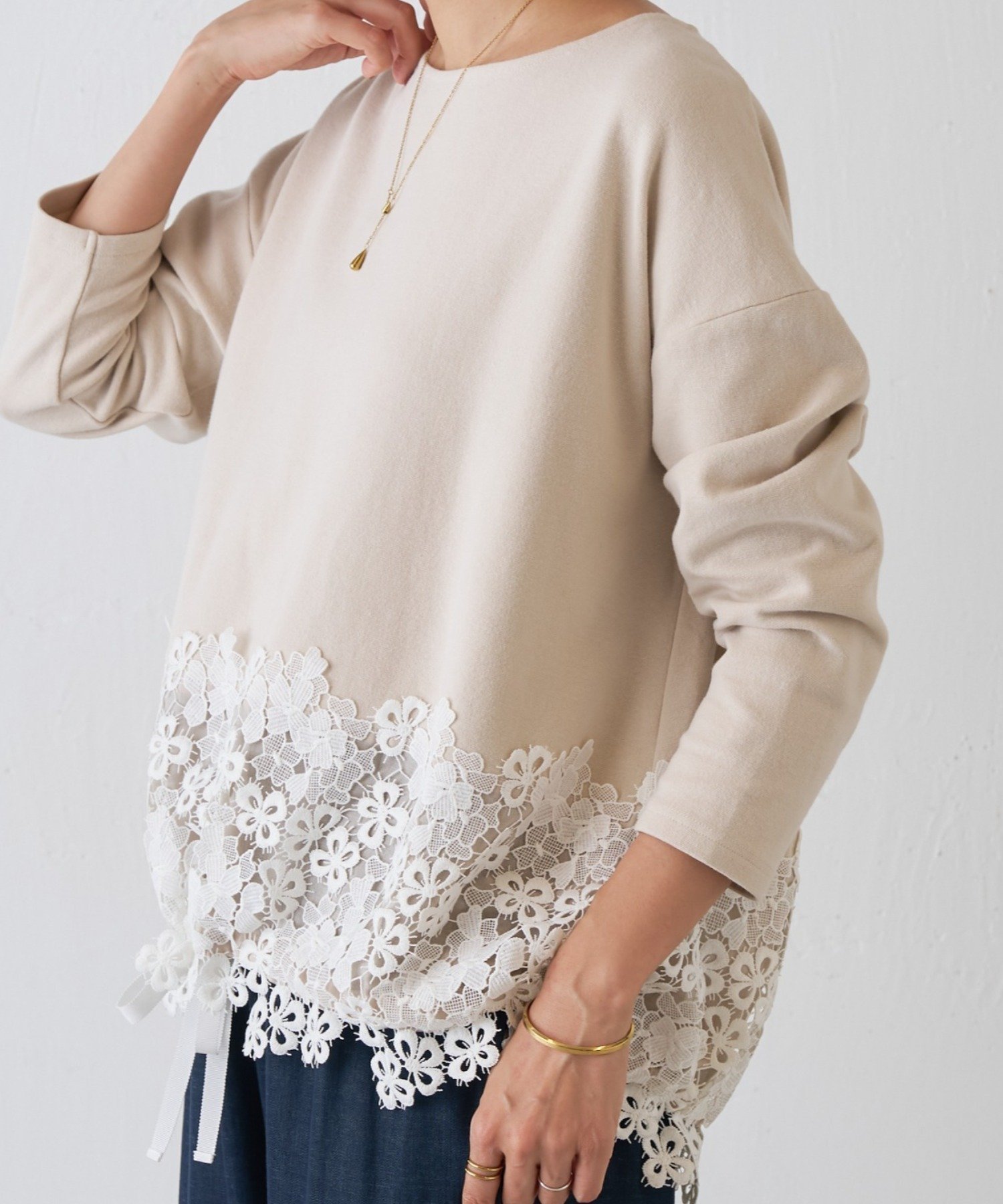 BEARDSLEY｜裾レースコットンカットソー | Rakuten Fashion(楽天