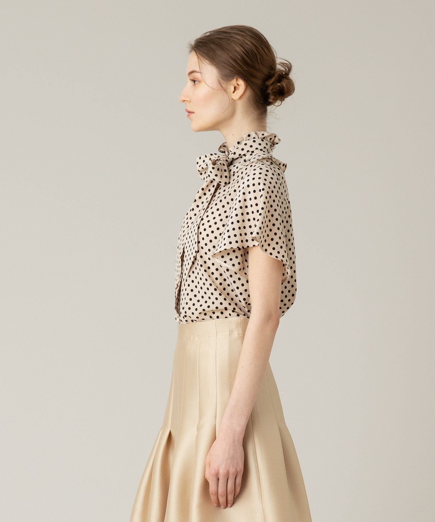 allureville｜◇【LOULOU WILLOUGHBY】デシンドットフレアスリーブ