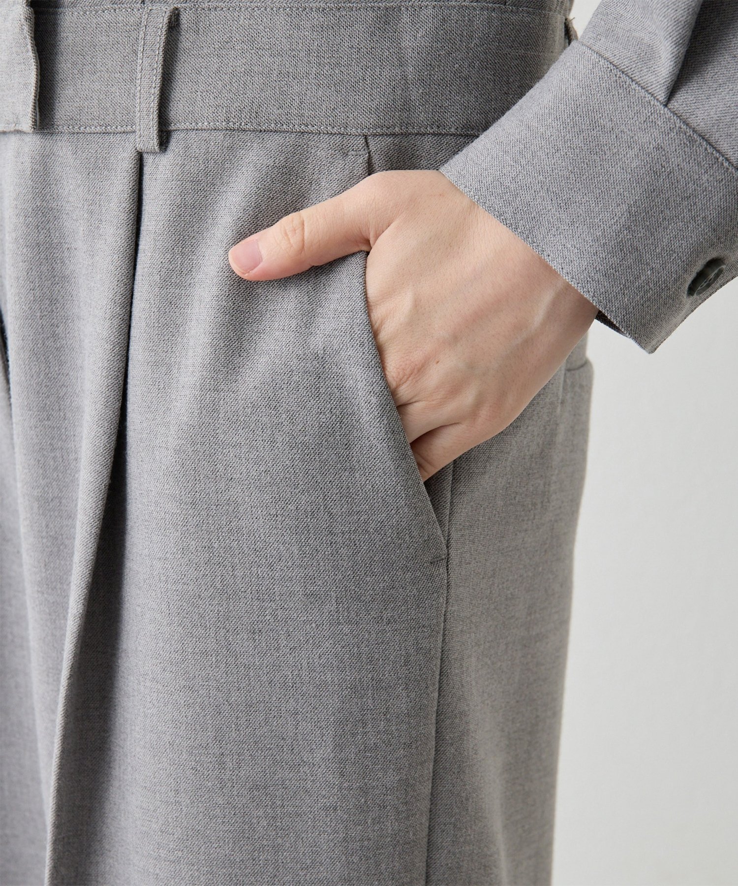 Whim Gazette｜《コラボカラー》【THE PAUSE】テーラーカラージャンプ