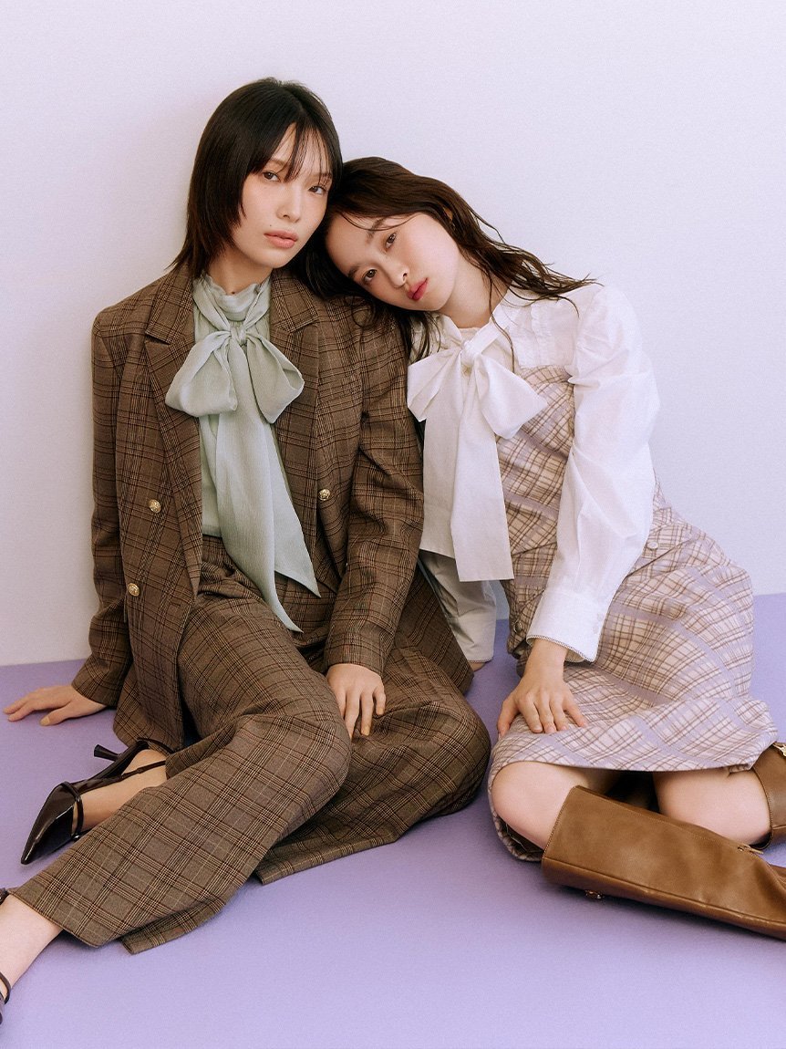 LILY BROWN｜【WEB限定カラー】ドレープボウタイシフォンブラウス