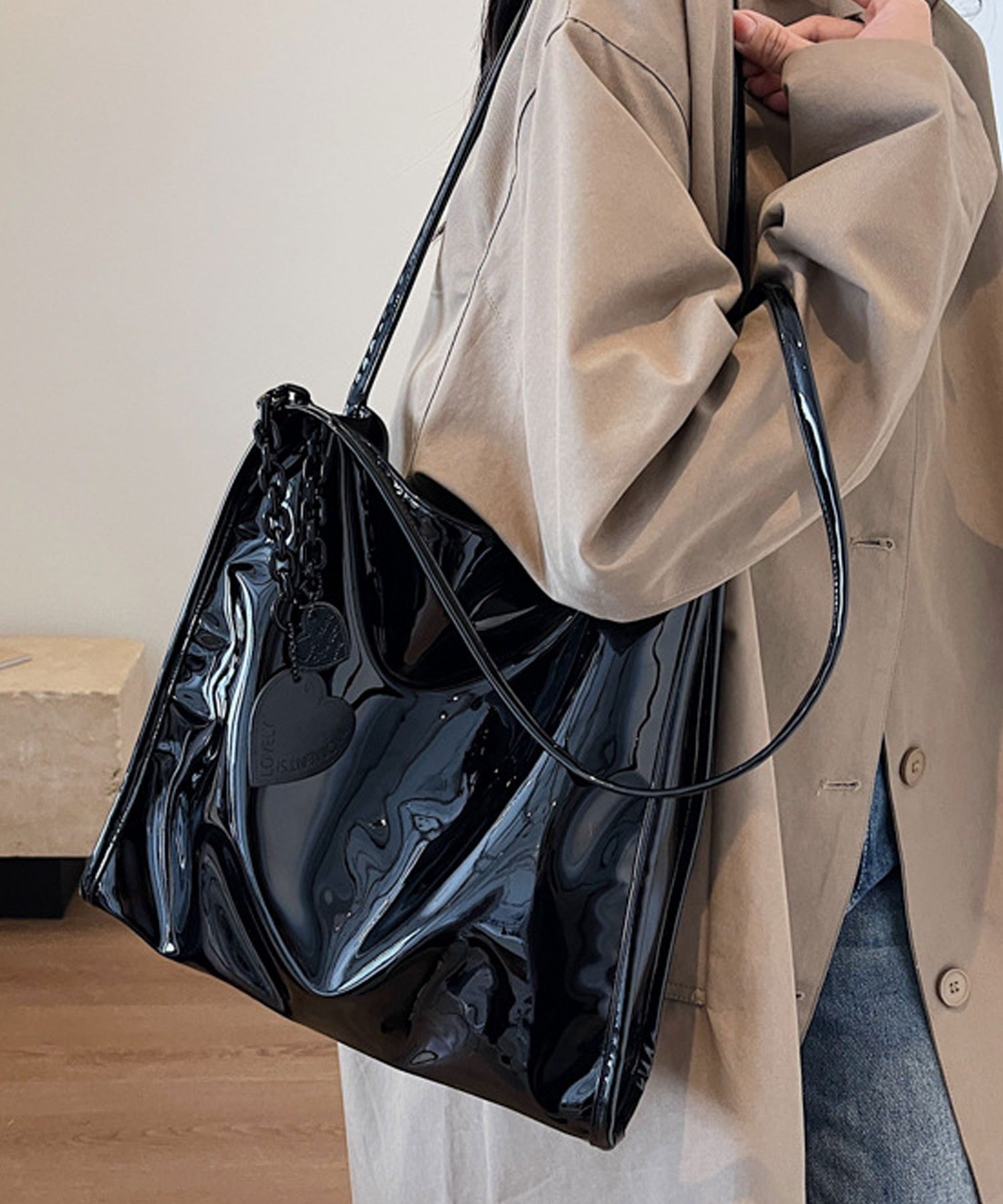 florist｜【防水PU・軽量】エナメルタッチシンプルトートバッグ/サブ