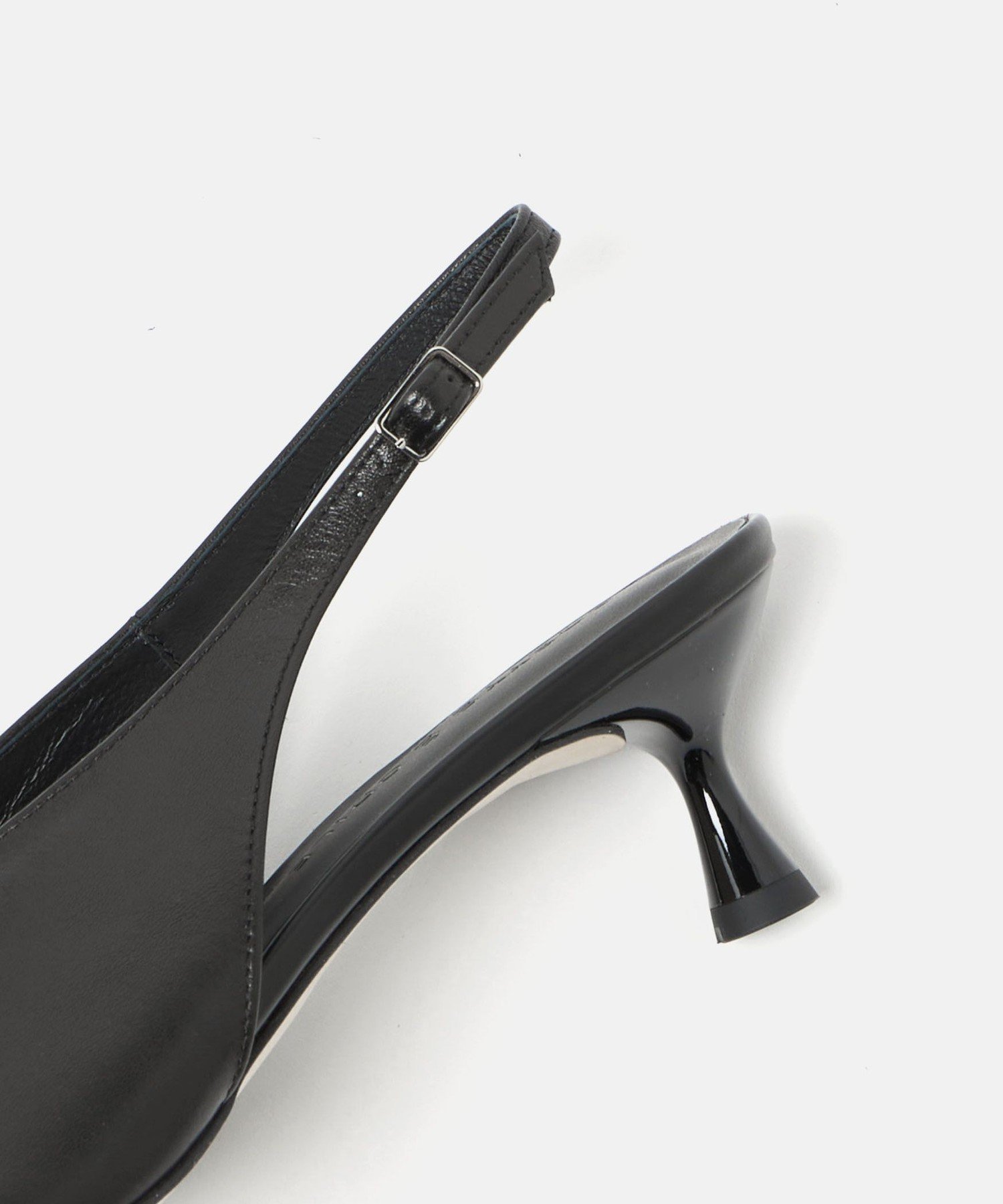 ODETTE E ODILE｜ディープVカットバックベルト パンプス50↑ | Rakuten