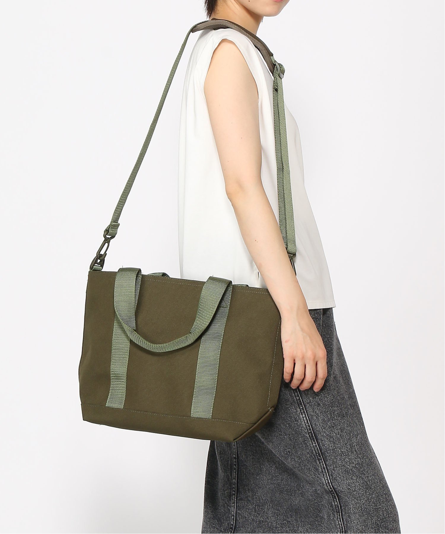 L.L.Bean｜ハンターズ・トート・バッグ、ジップ・トップ ショルダー