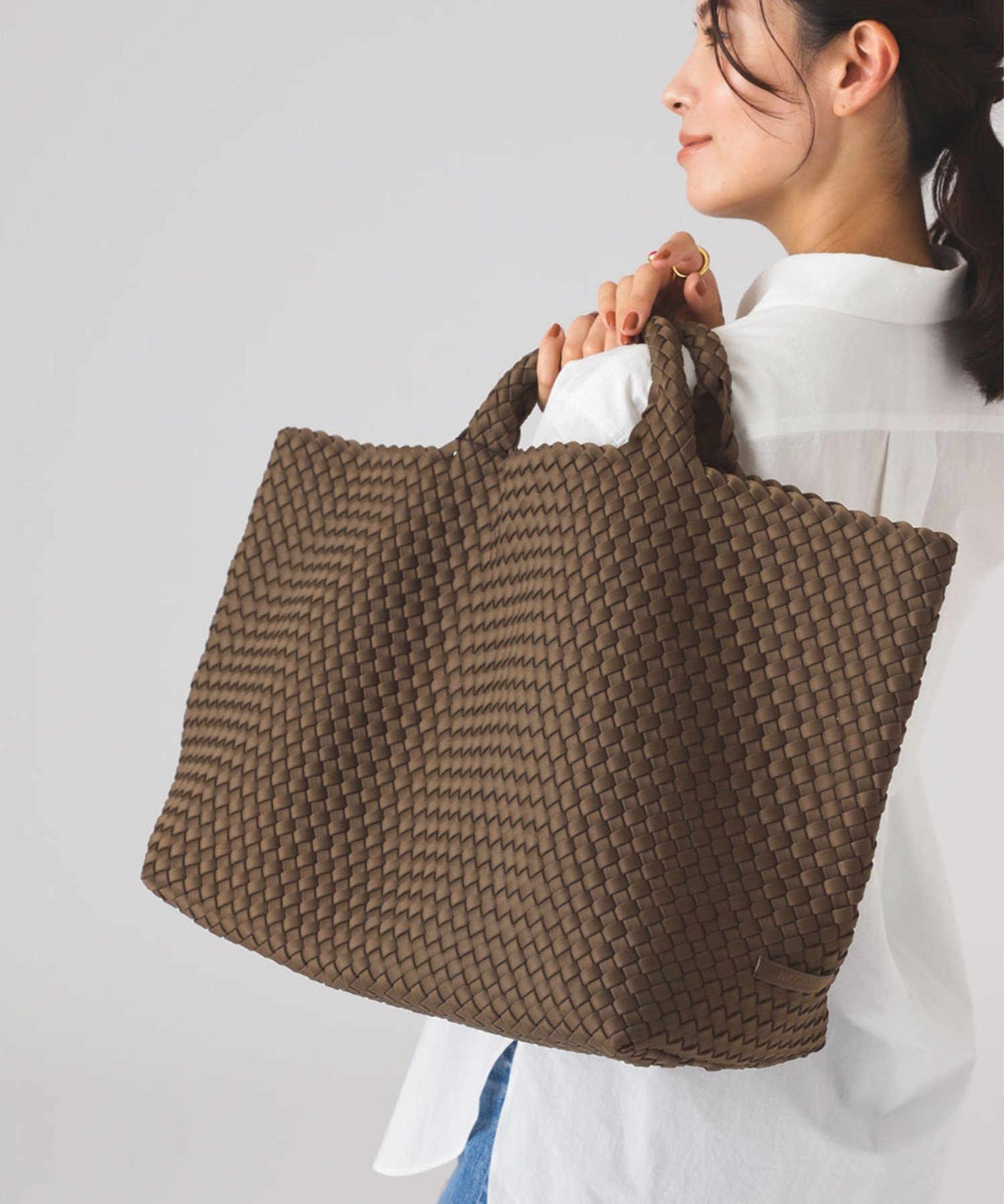 Demi-Luxe BEAMS｜NAGHEDI / イントレチャート トートバッグ | Rakuten