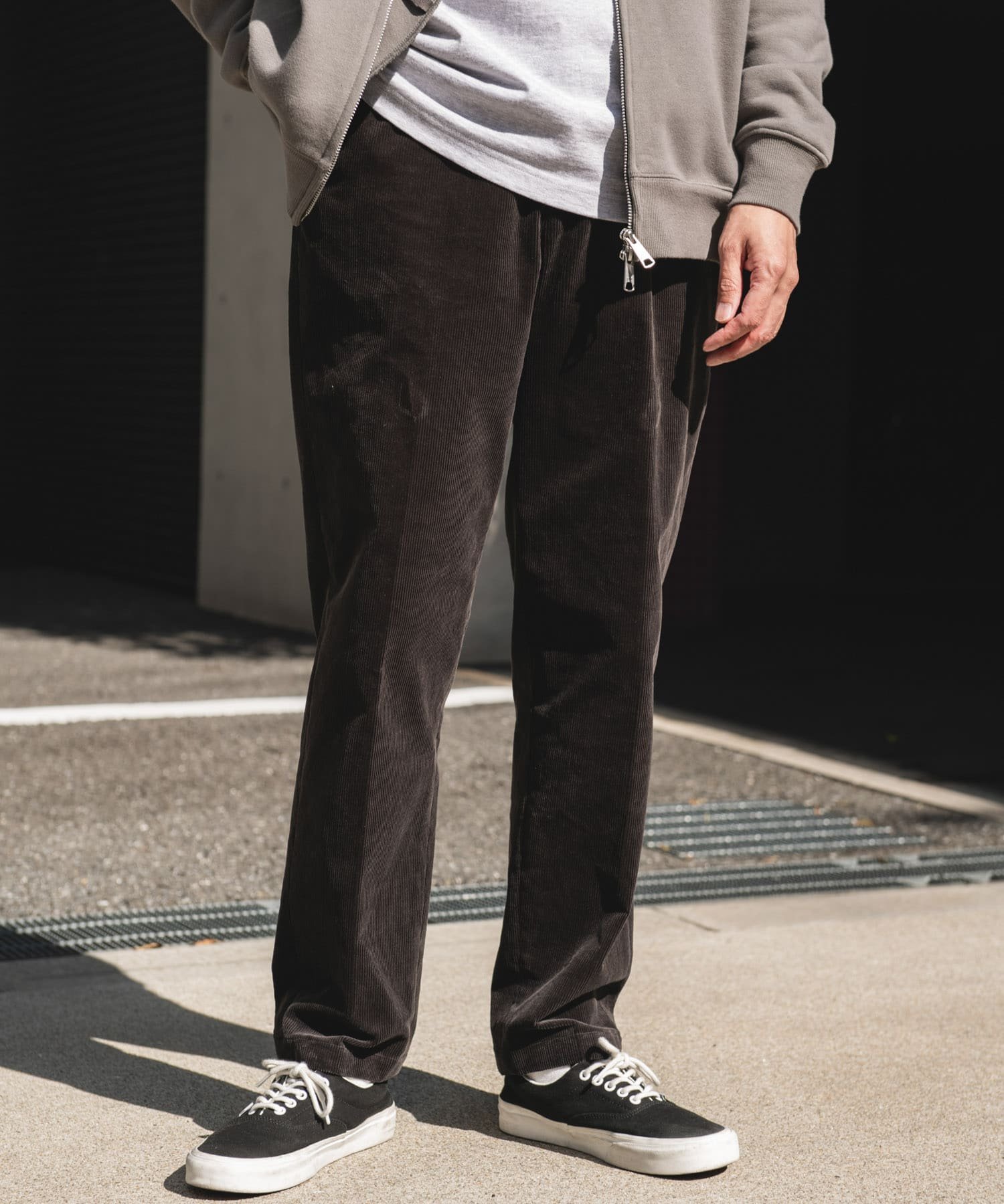 URBAN RESEARCH DOORS｜『UR TECH』コーデュロイトラウザー | Rakuten