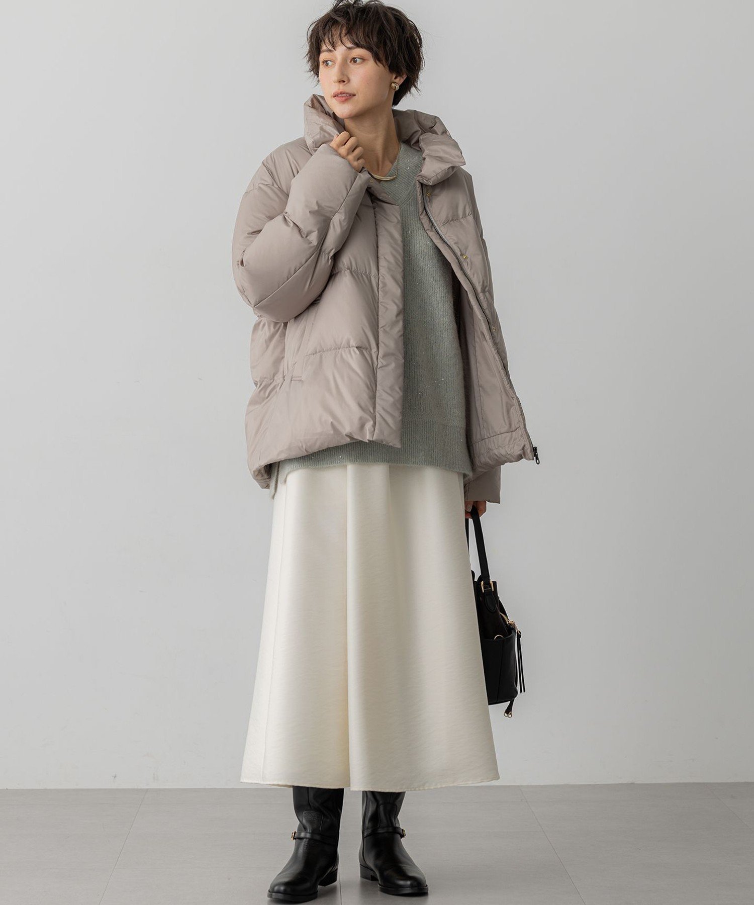 23区｜【Oggi掲載】シレータフタ ハイネック ショート ダウンコート