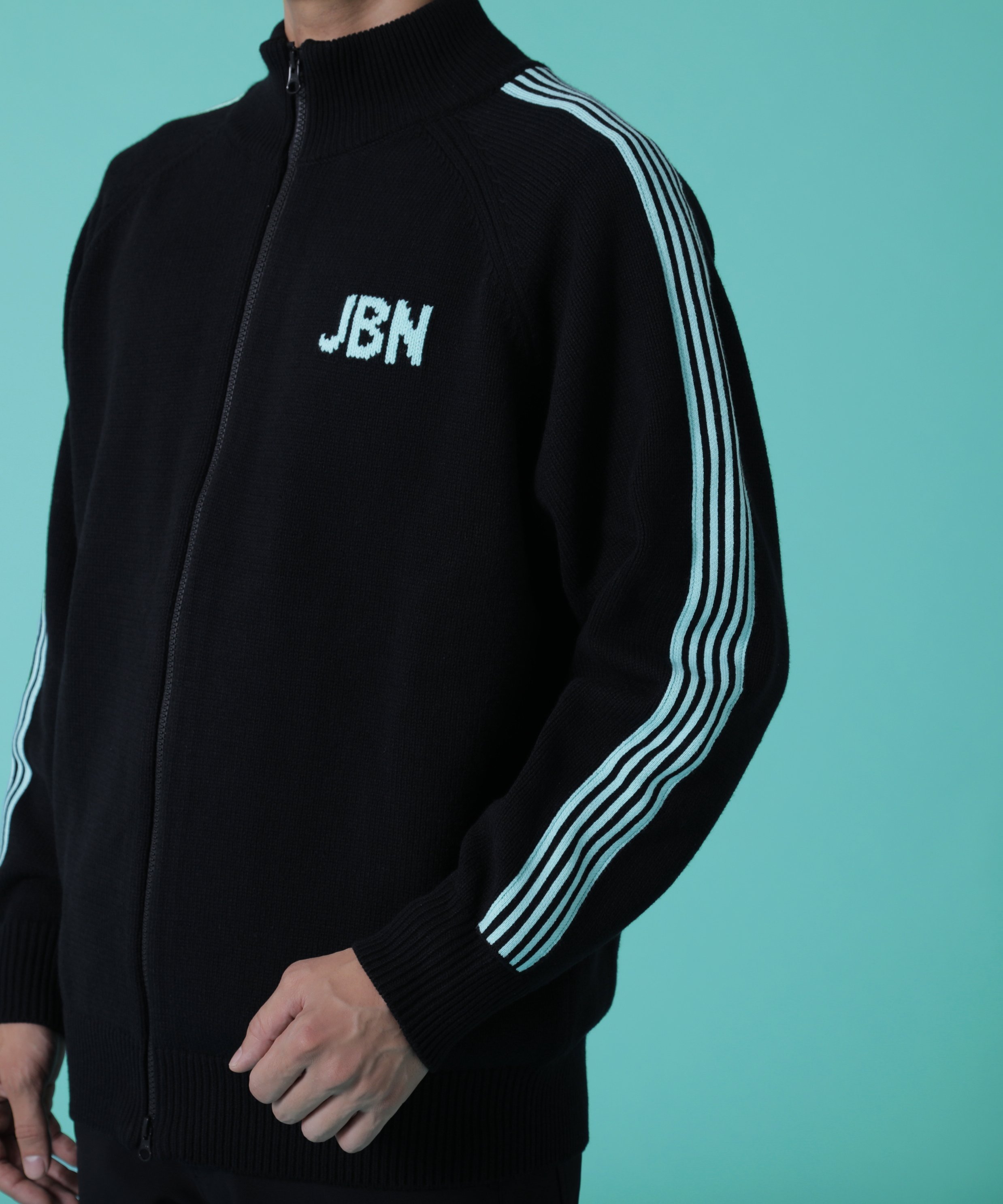 新品未使用】JACKBUNNY 保温 フロントロゴ ジップアップジャケット