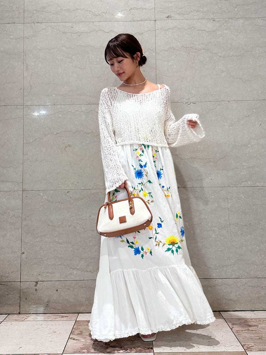 SNIDEL｜フラワーエンブロイダリーマキシワンピース | Rakuten Fashion