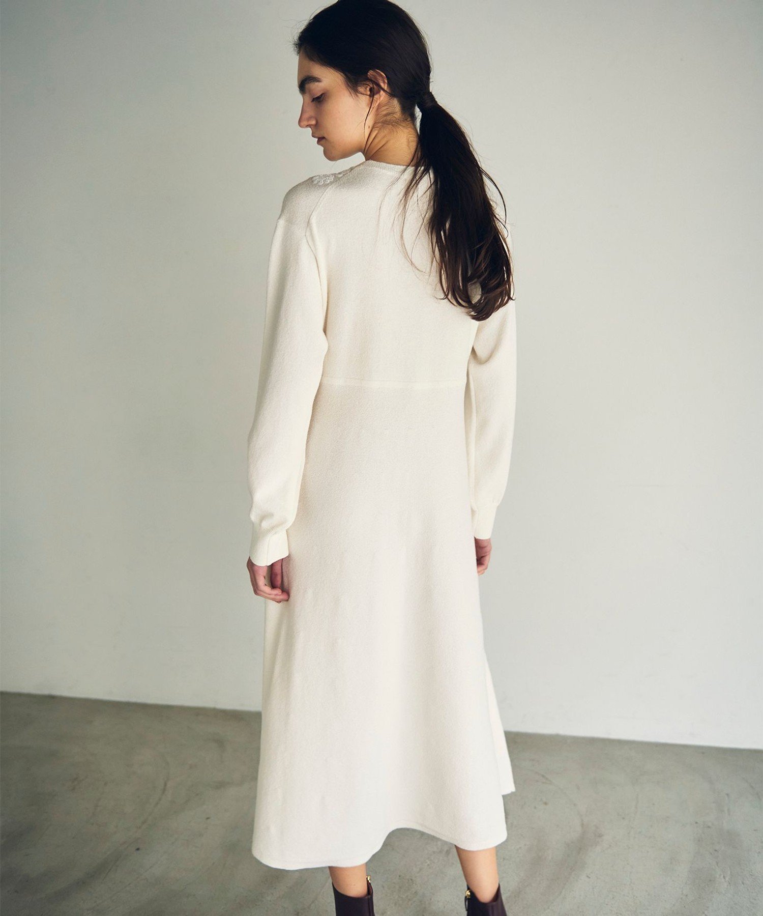 GRACE CONTINENTAL｜エスニック刺繍ニットワンピース | Rakuten