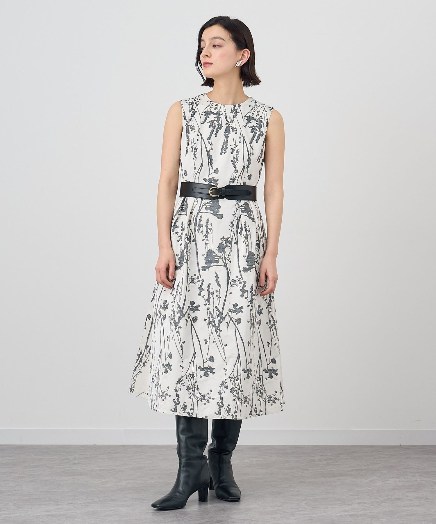 ANAYI｜シルエットフラワージャガードタック ワンピース | Rakuten