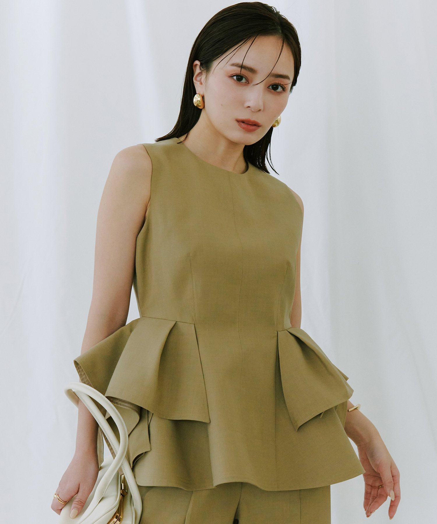 anuans｜オブジェクトフレアトップス | Rakuten Fashion(楽天