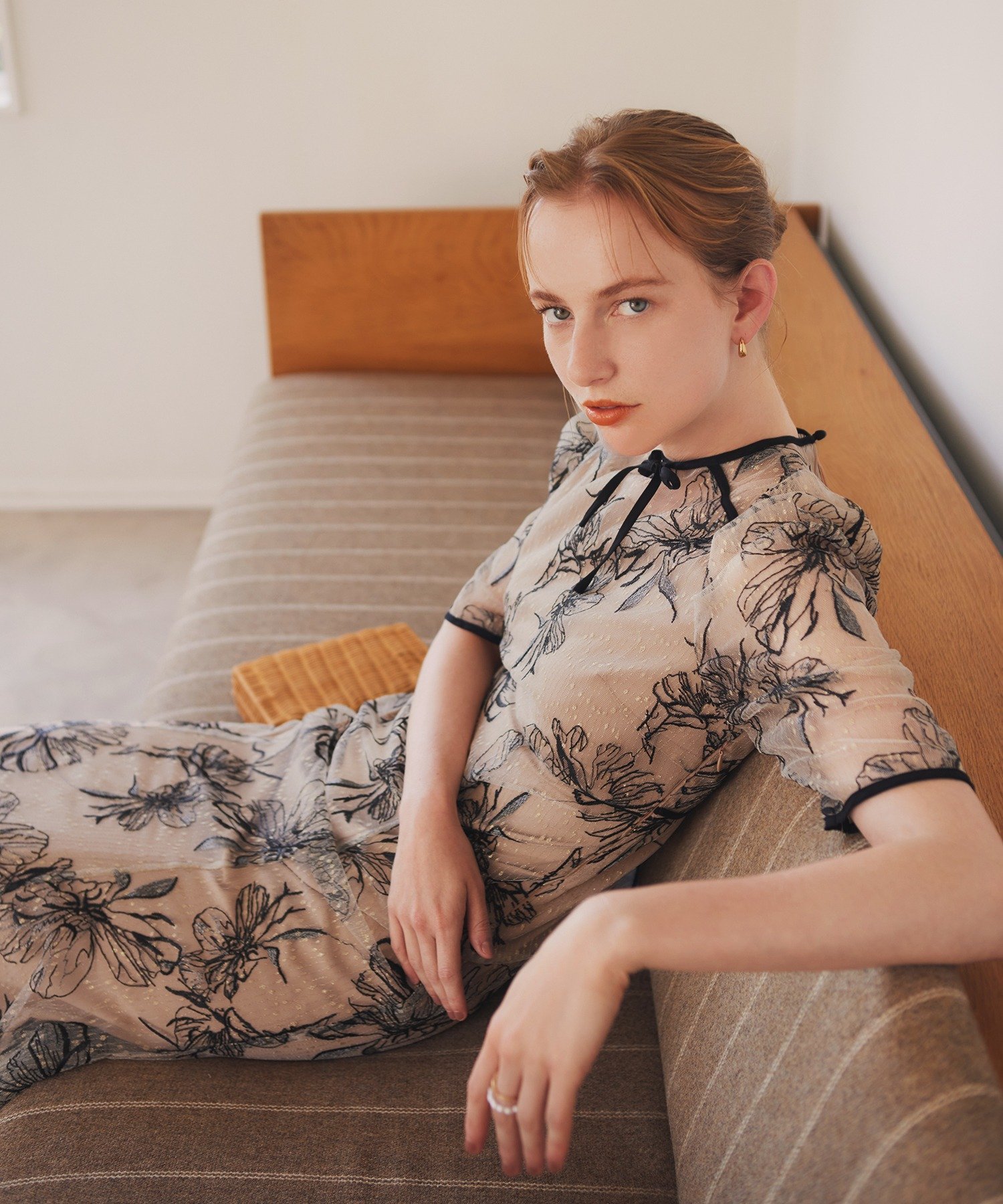 Leja｜LEJA-花柄フロントバックリボンパフスリーブマーメイドロング