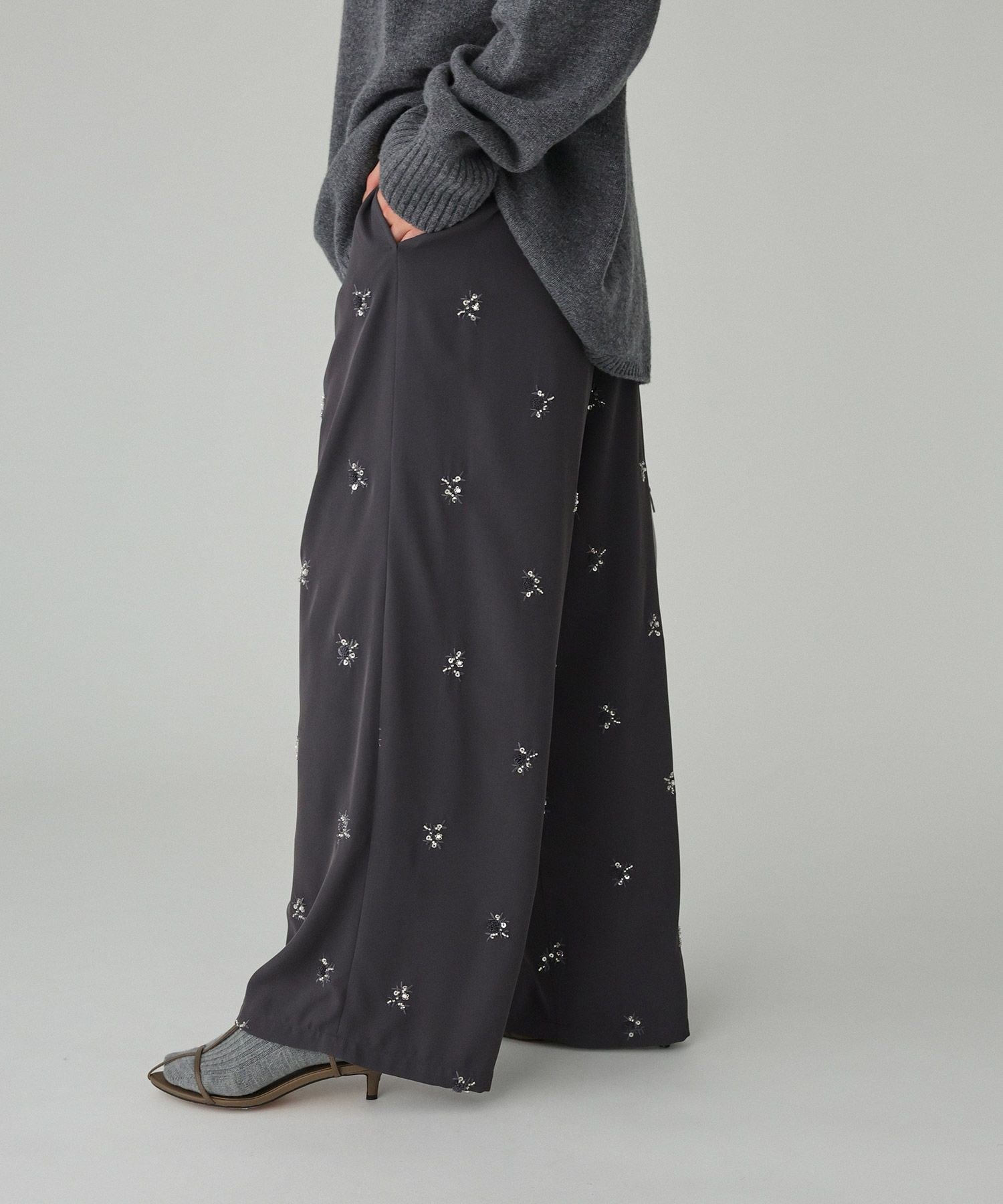 BABYLONE｜花刺繍イージーパンツ | Rakuten Fashion(楽天ファッション