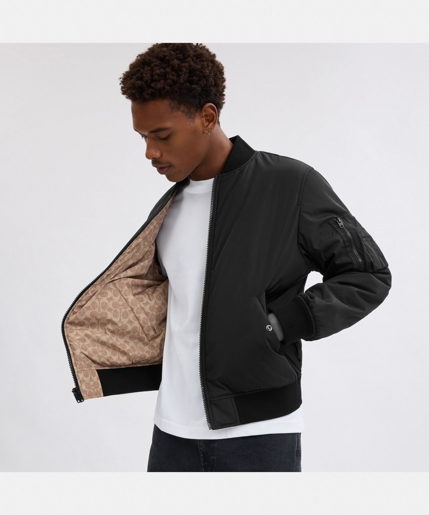 COACH OUTLET｜【公式】リバーシブル MA-1 ジャケット | Rakuten