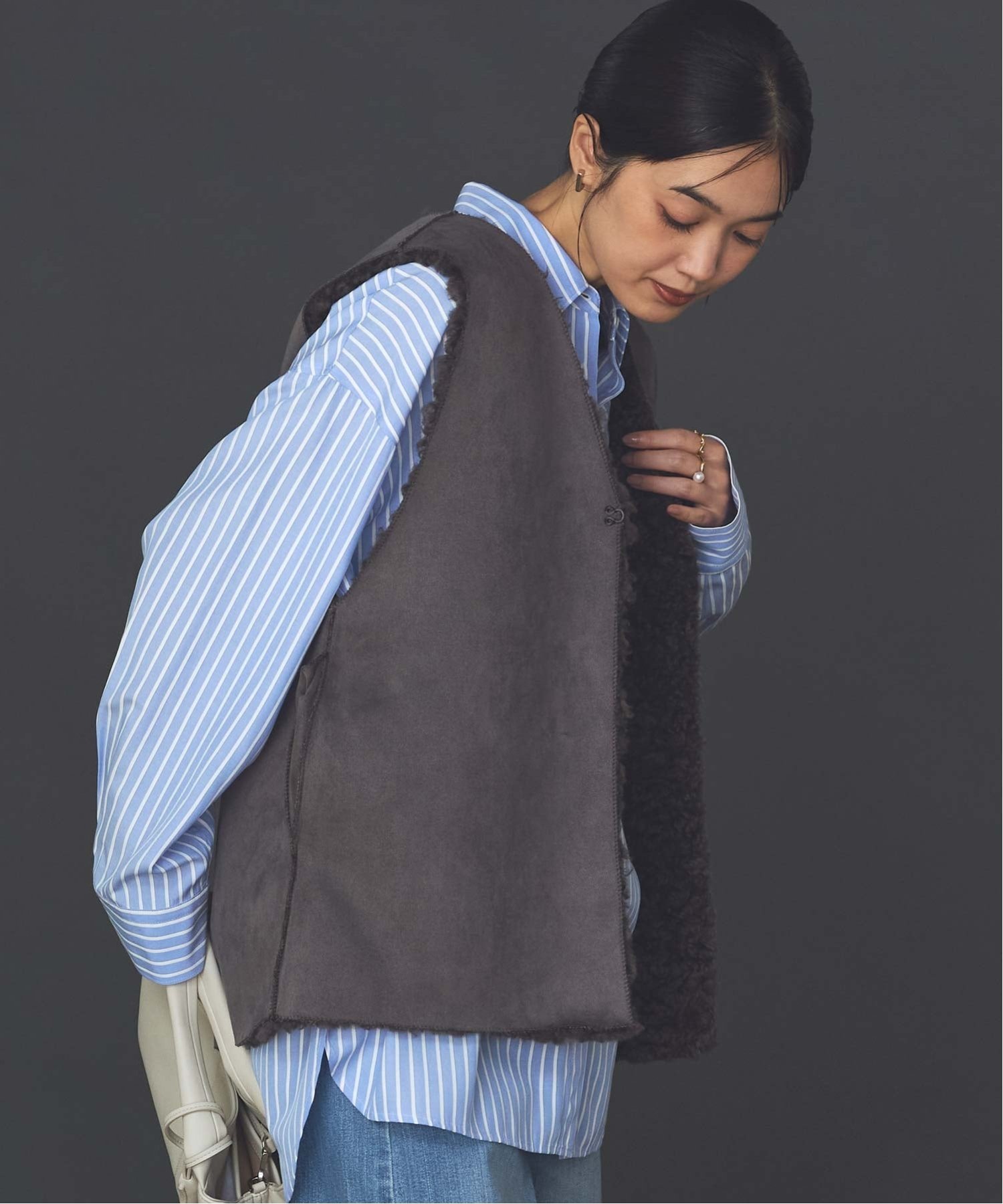 Gready Brilliant｜LUカーリーファーミドルベスト | Rakuten Fashion