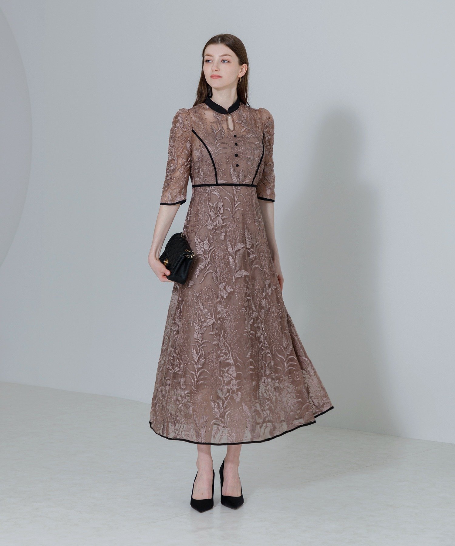 Leja｜LEJA-花柄刺繍レースチュールパフスリーブAラインワンピース