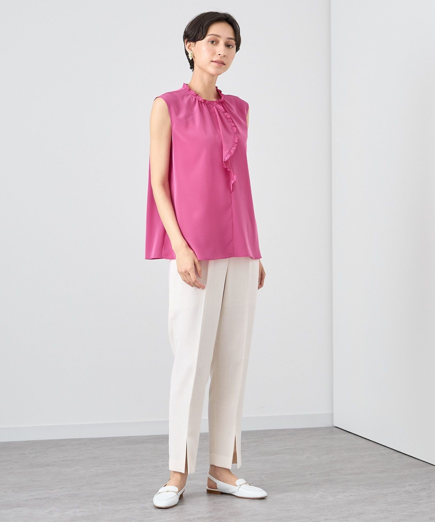 ANAYI｜クレープデシンフロントラッフルブラウス | Rakuten Fashion