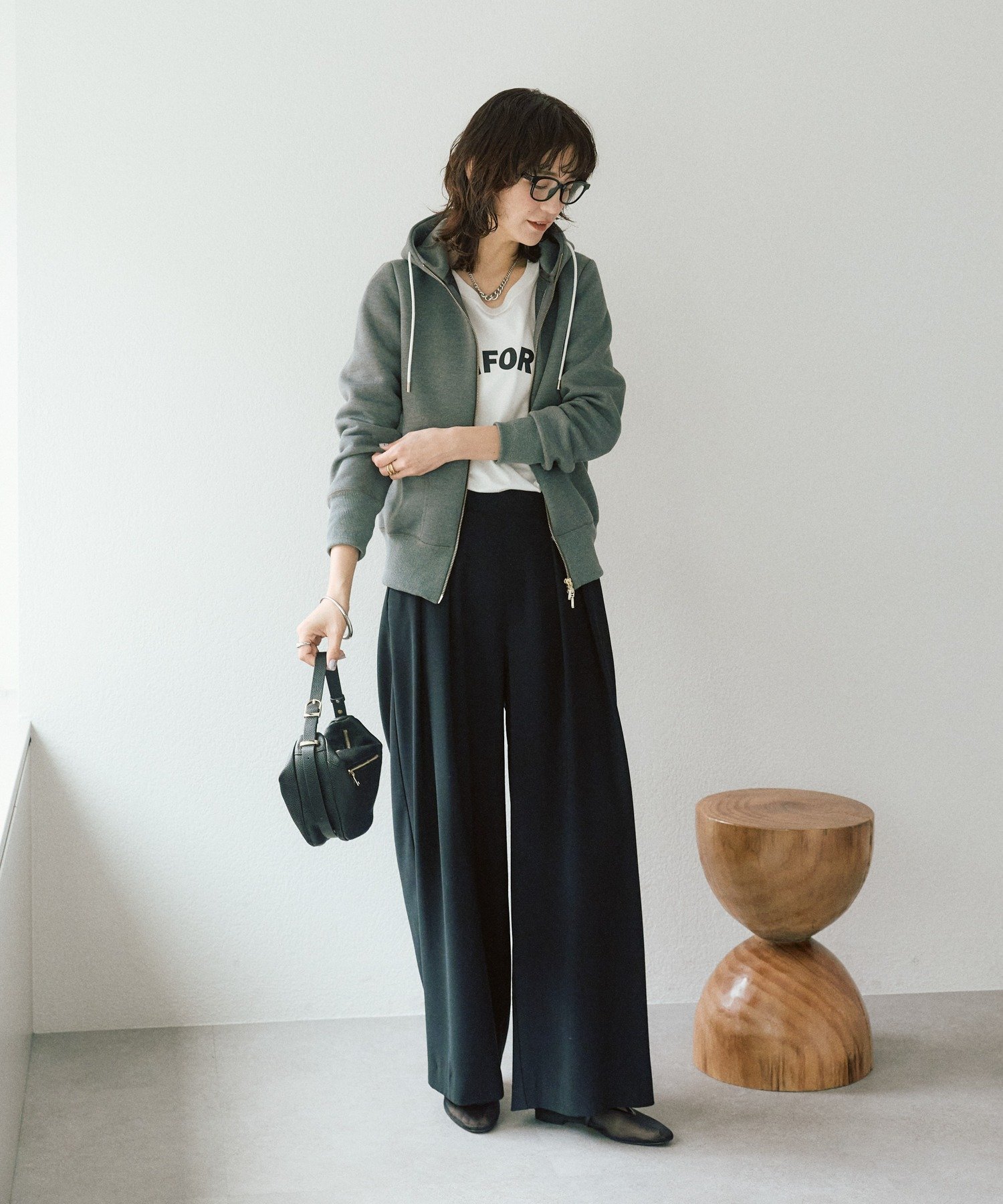 RIVE DROITE｜【WEB限定/キレイめ上品】スポンジダンボールZIPパーカー