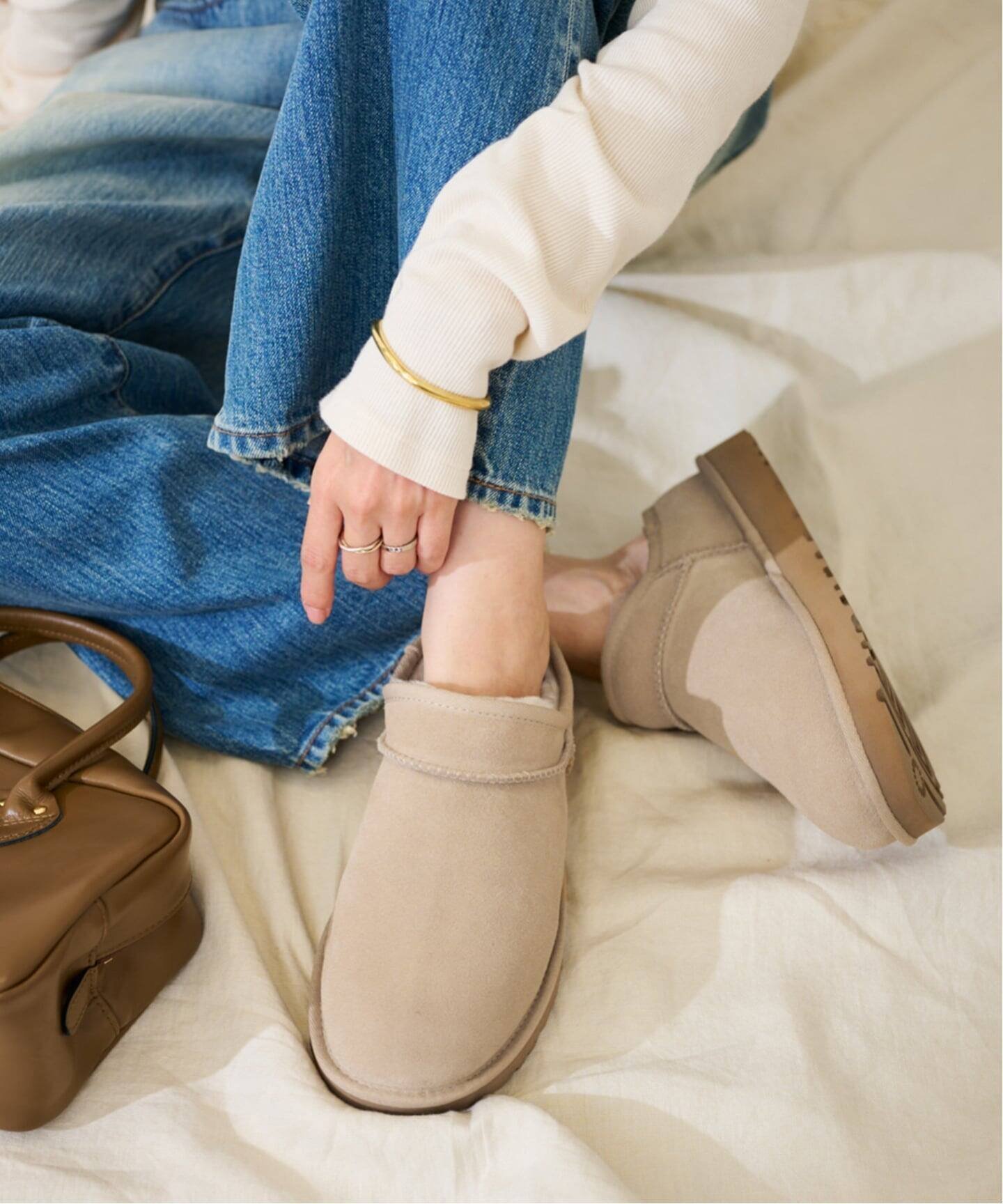 FRAMeWORK｜≪追加≫UGG/アグ CLASSIC SLIPPER 3 | Rakuten Fashion