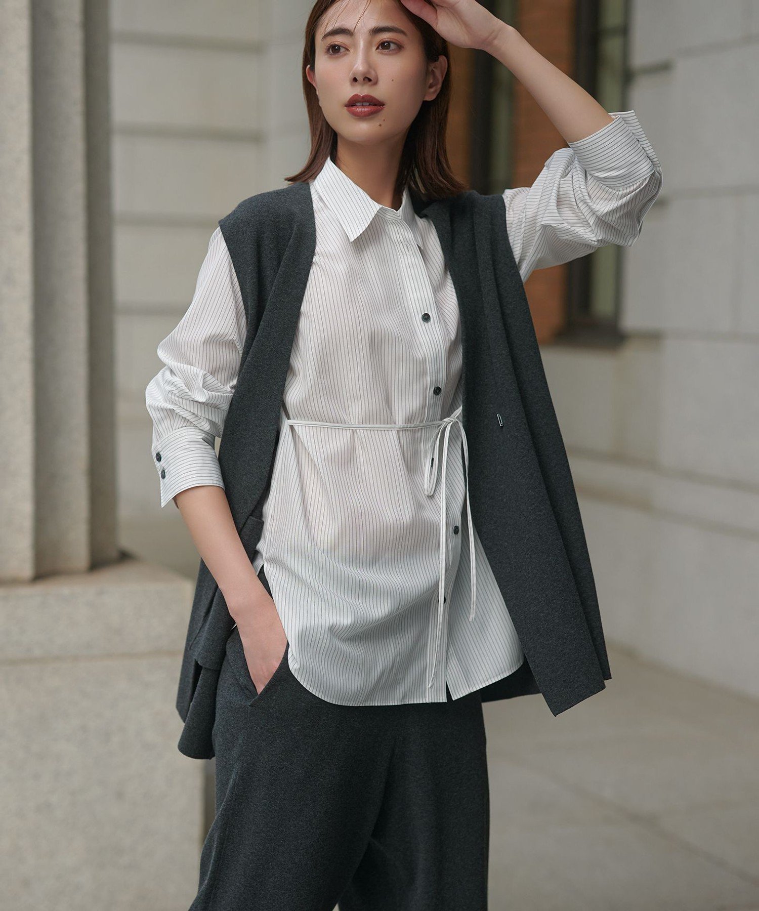 23区｜【洗える/吊り干しOK】ヴィスコースストレッチ ニットベスト