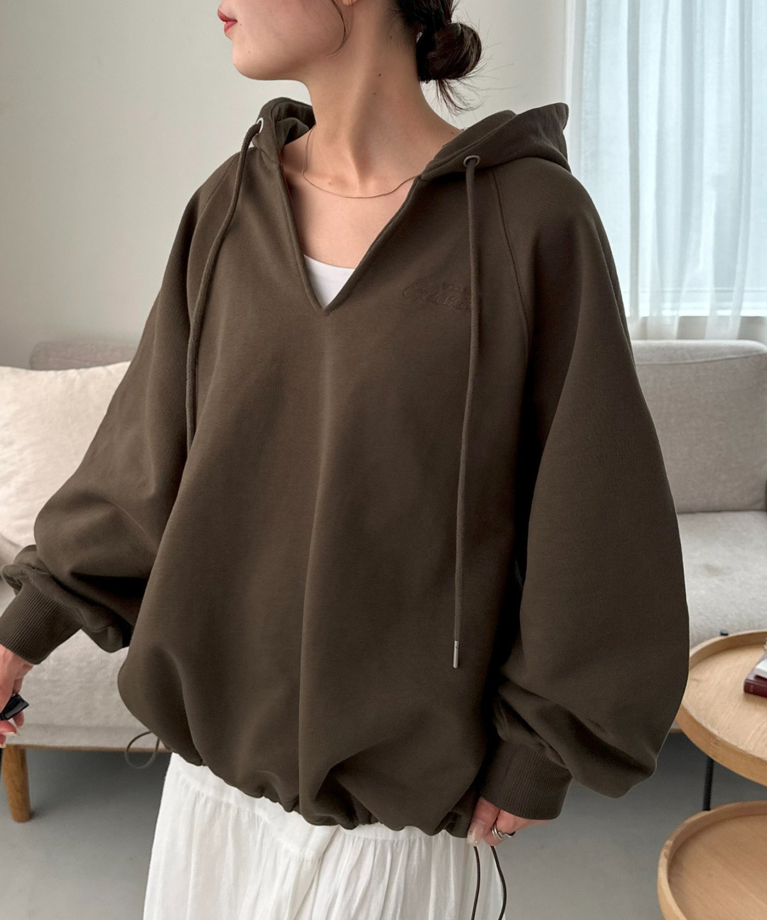 Discoat｜【ユニセックス】ワンポイント刺繍スウェットドロスト