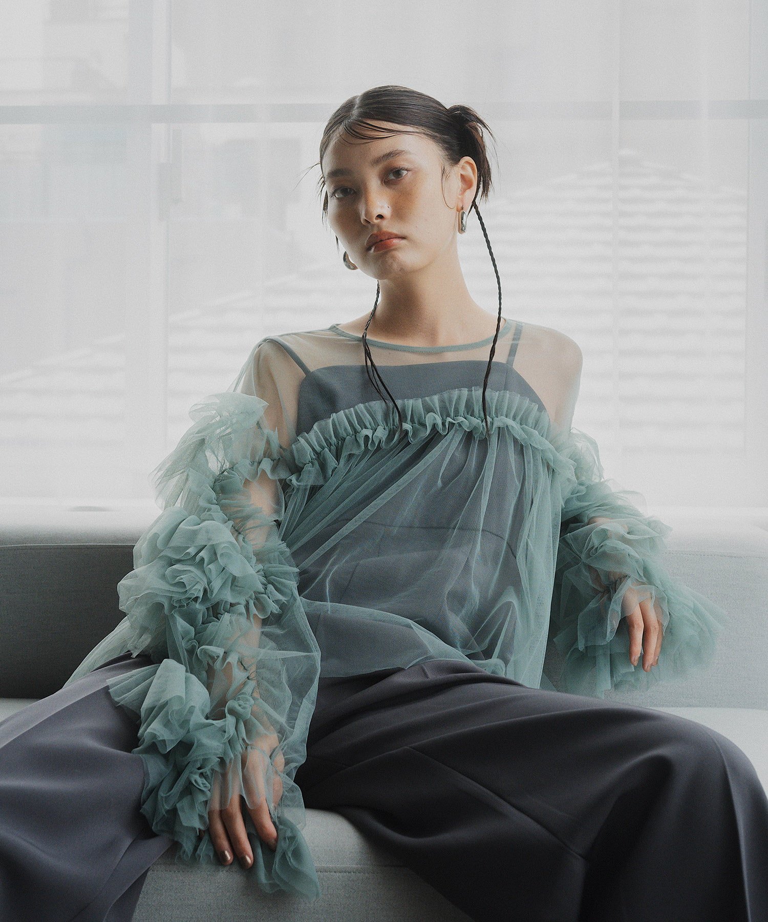 ANDRESD｜結婚式 チュールフリルトップス ボリュームスリーブ